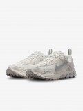 Sapatilhas Nike Vomero 5 Brancas e Cinzentas Jnior