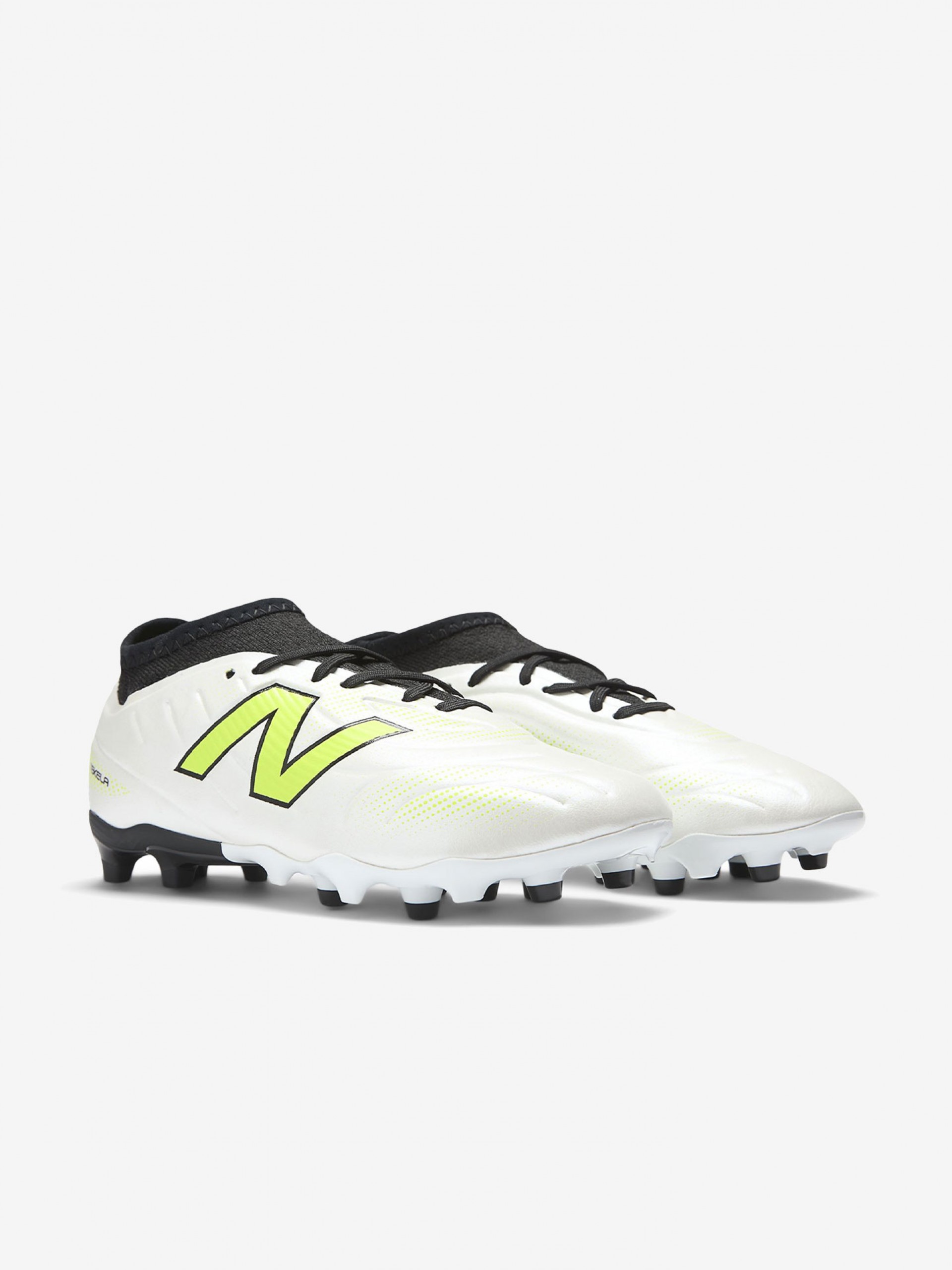 New Balance Tekela Team Low Laced V5 FG J Football Boots
