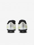 Chuteiras New Balance Tekela Team Low Laced V5 FG J