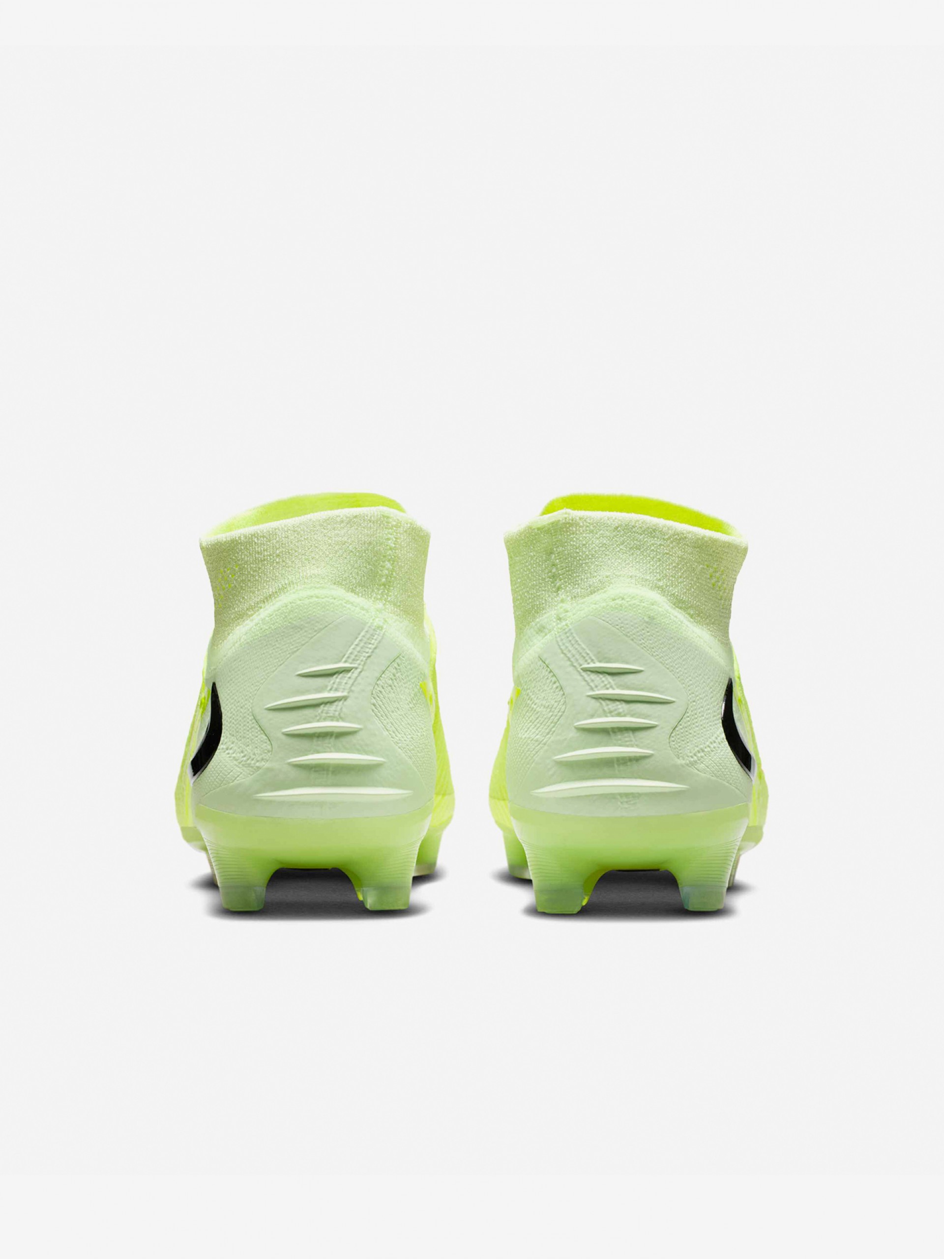 Nike Phantom 6 High Elite FG Football Boots