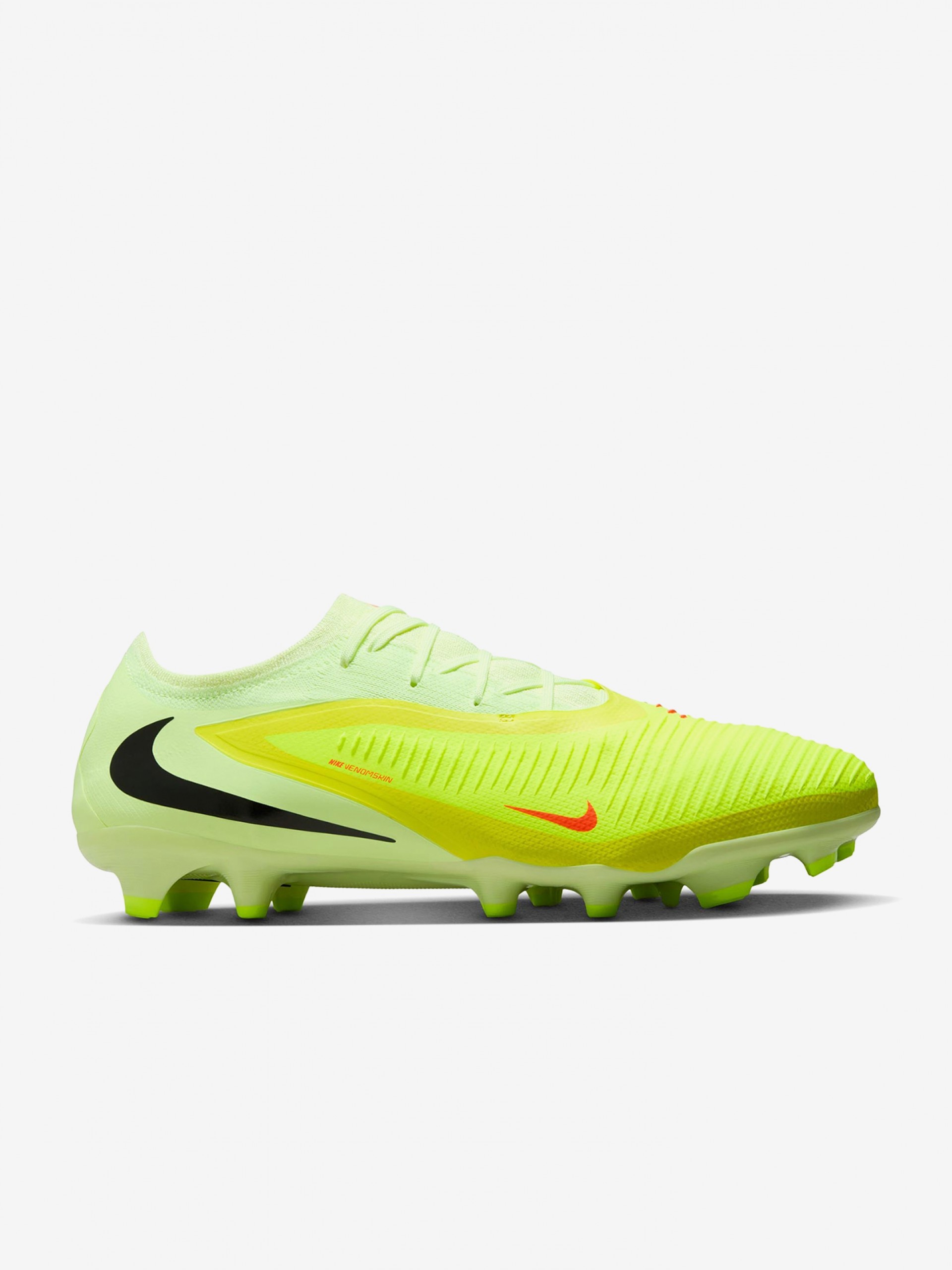 Chuteiras Nike Phantom 6 Low Pro FG