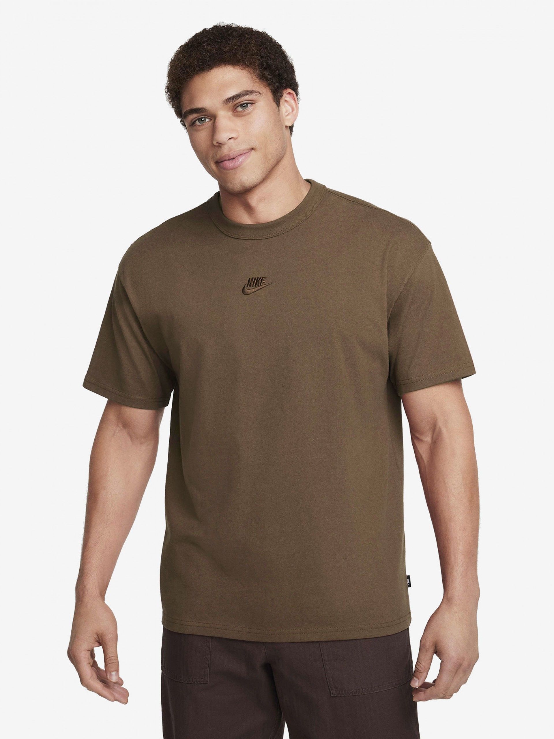 T-shirt Nike Sportswear Premium Essentials Camel Para Homem