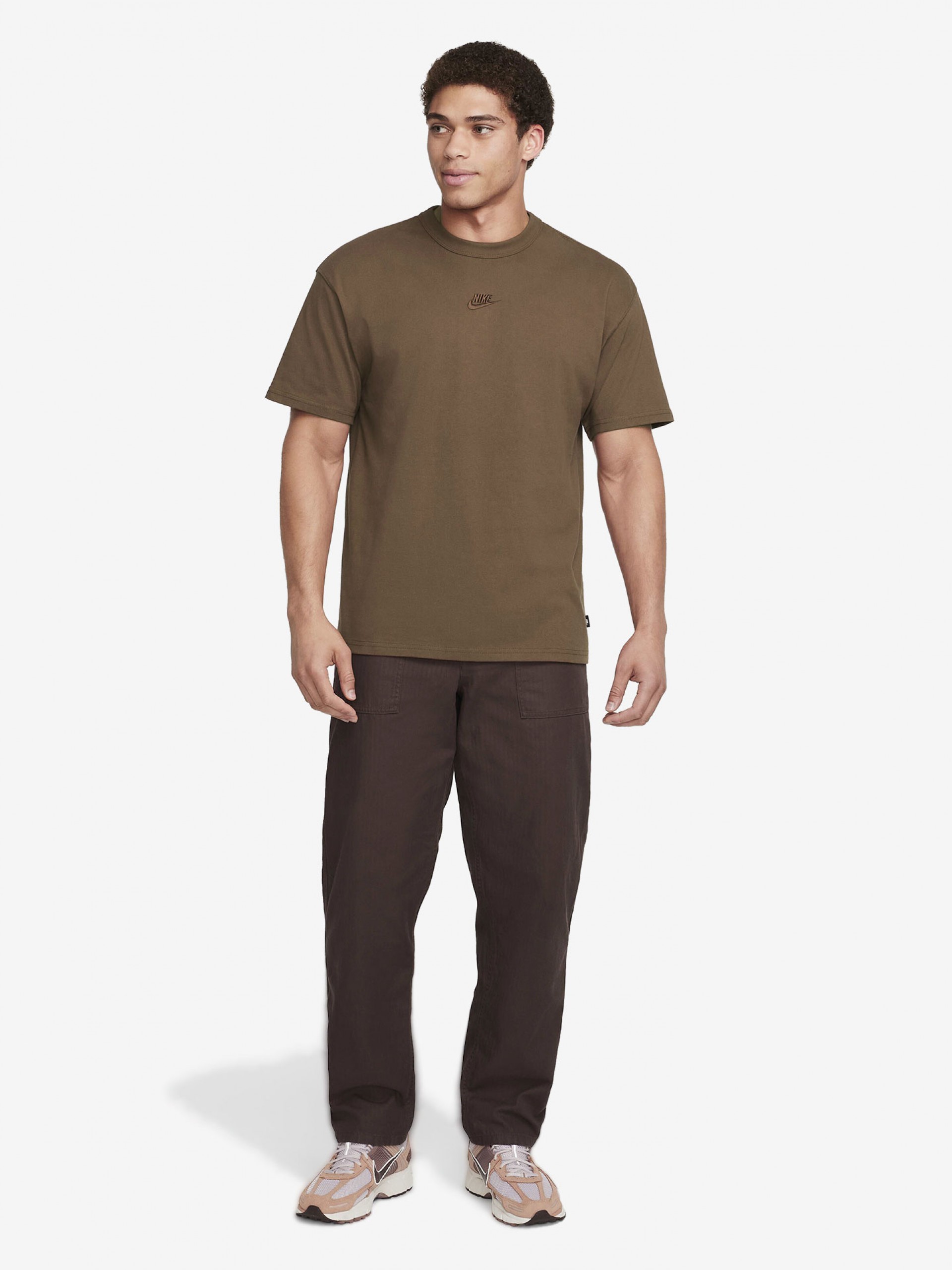 T-shirt Nike Sportswear Premium Essentials Camel Para Homem
