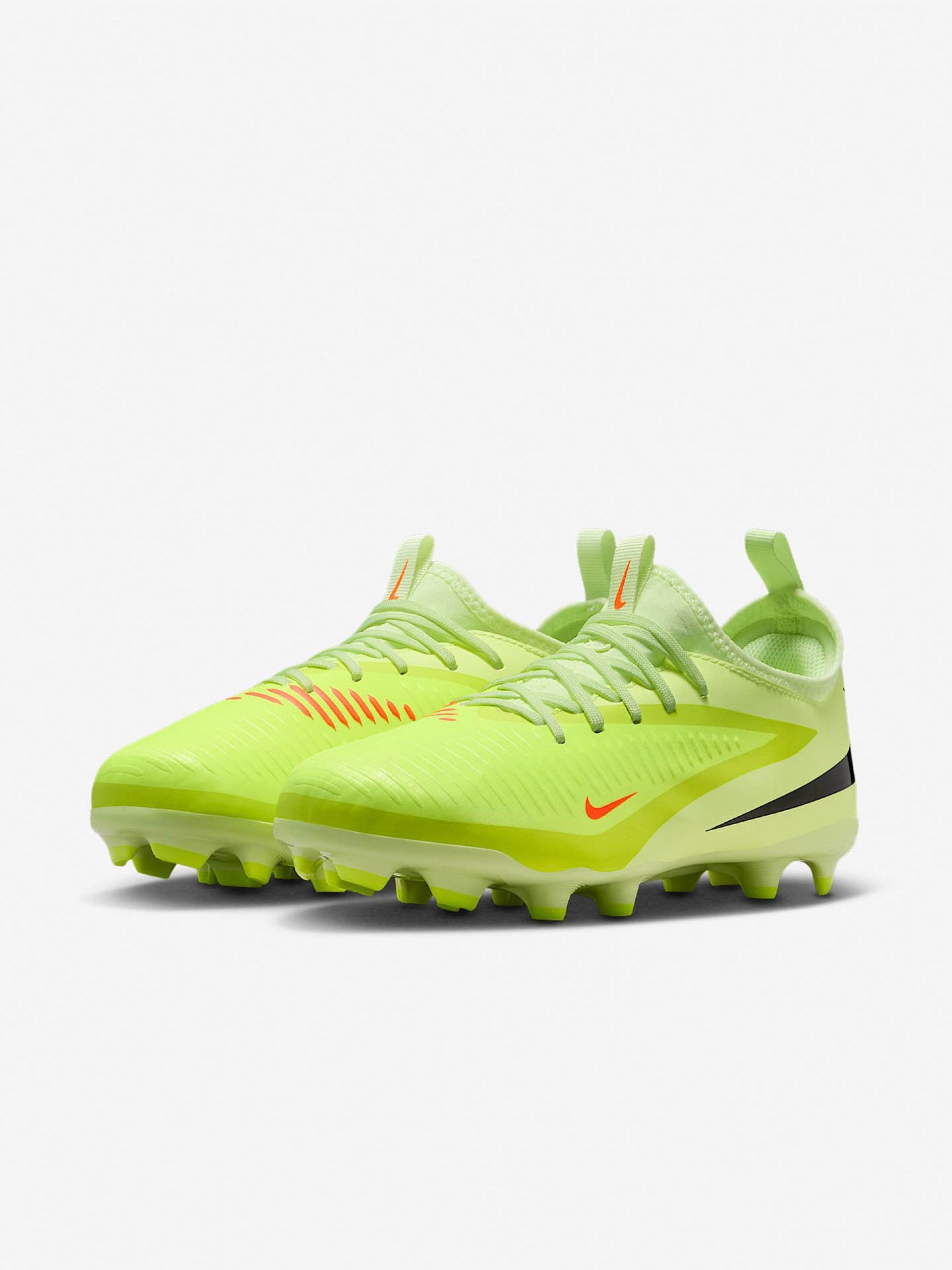 Chuteiras Nike Phantom 6 Low Academy FG/MG J