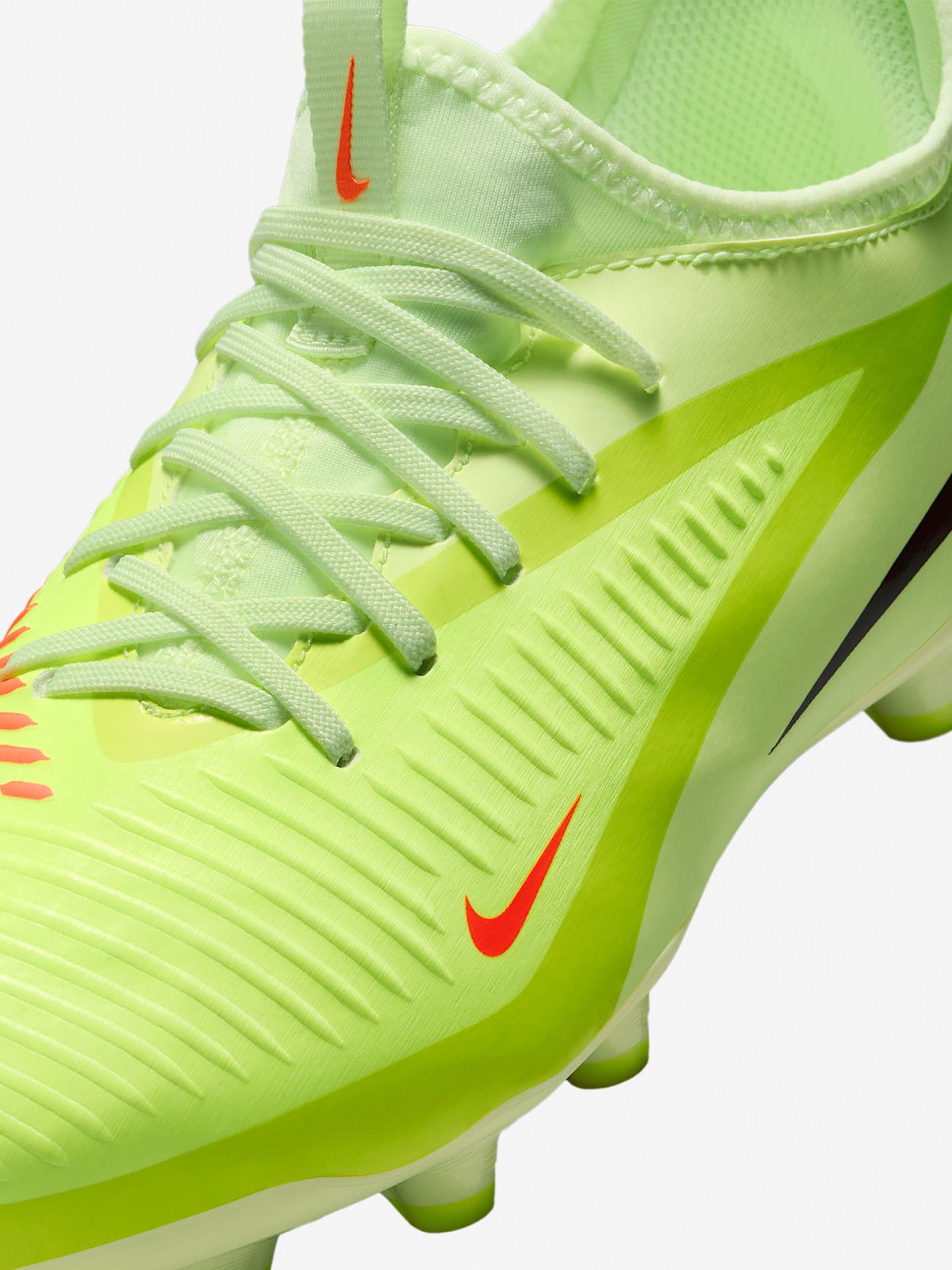 Botas de Fútbol Nike Phantom 6 Low Academy FG/MG J