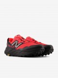 Zapatillas de Trail New Balance Fresh Foam X Hierro v9 GORE-TEX Negras y Rojas Para Hombre