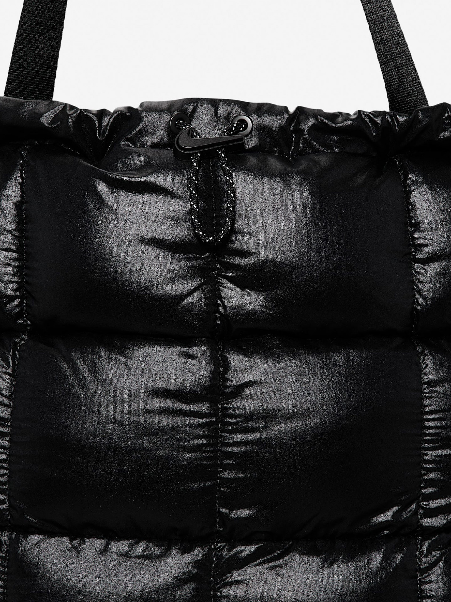 Bolsa Nike Sportswear Puffle 28L Negra Para Mujer