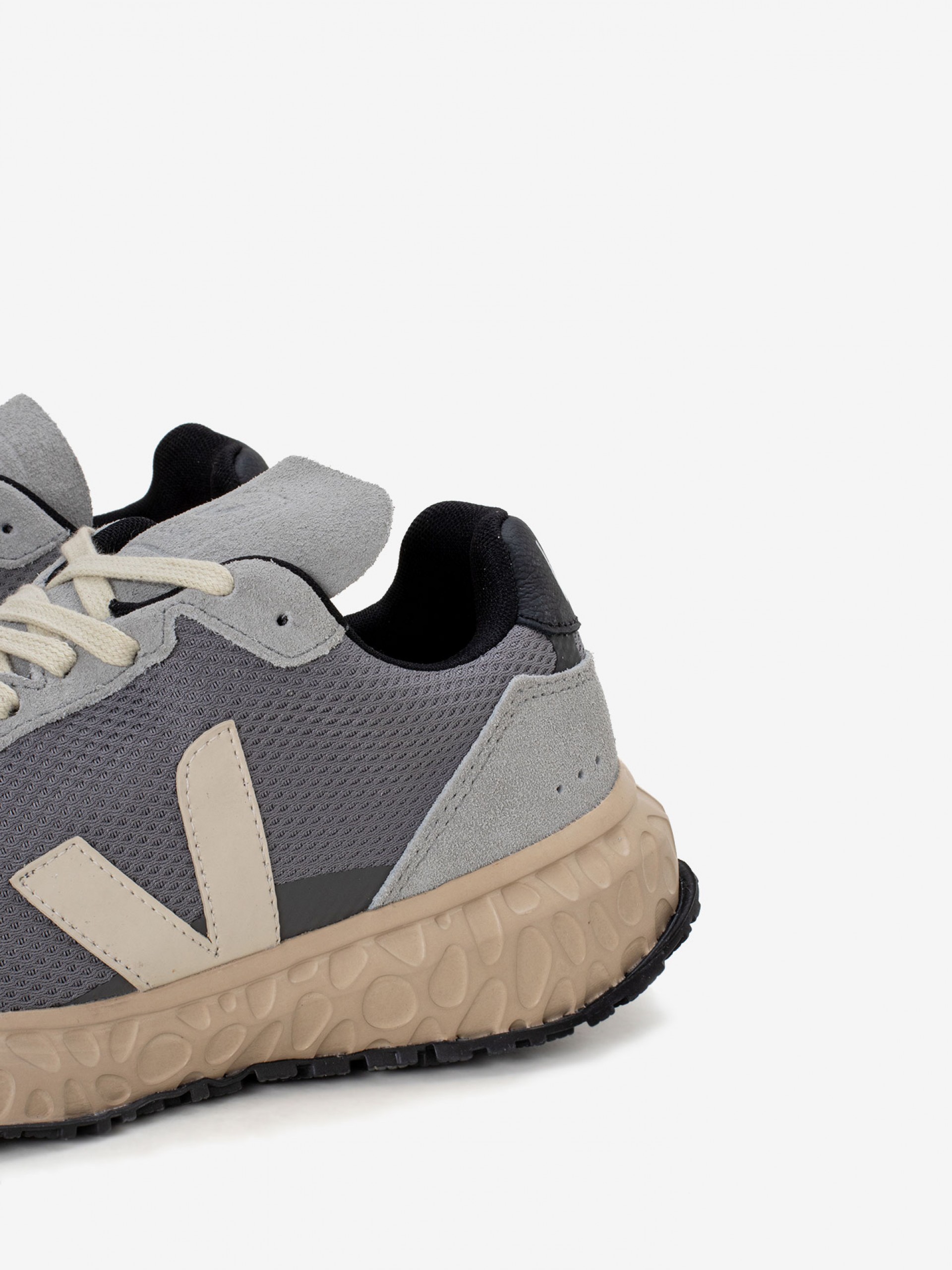 Zapatillas Veja Condor Royale Alveomesh Grises y Beige