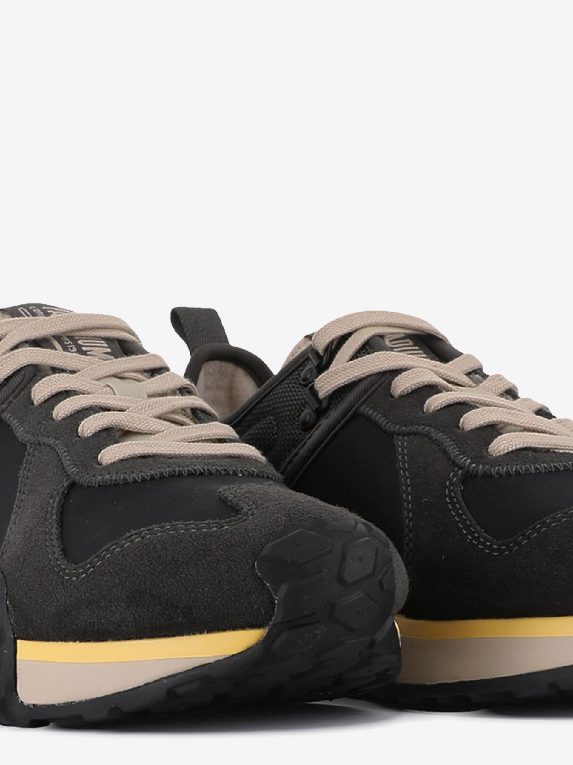 Sapatilhas Palladium Troop Runner Pretas e Cinzentas