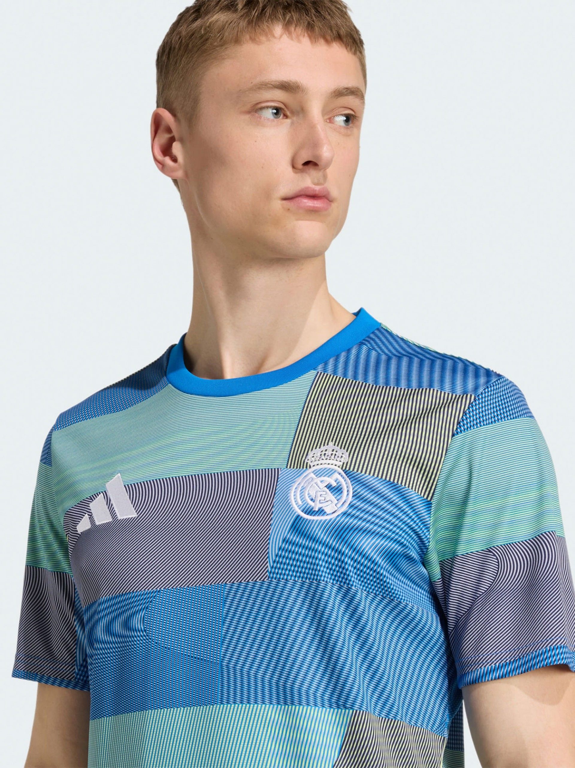 Camisola Adidas Real Madrid Aquecimento EP25/26