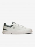 On Running The Roger Advantage White and Green Sneakers On Running The Roger Advantage White and Green Sneakers