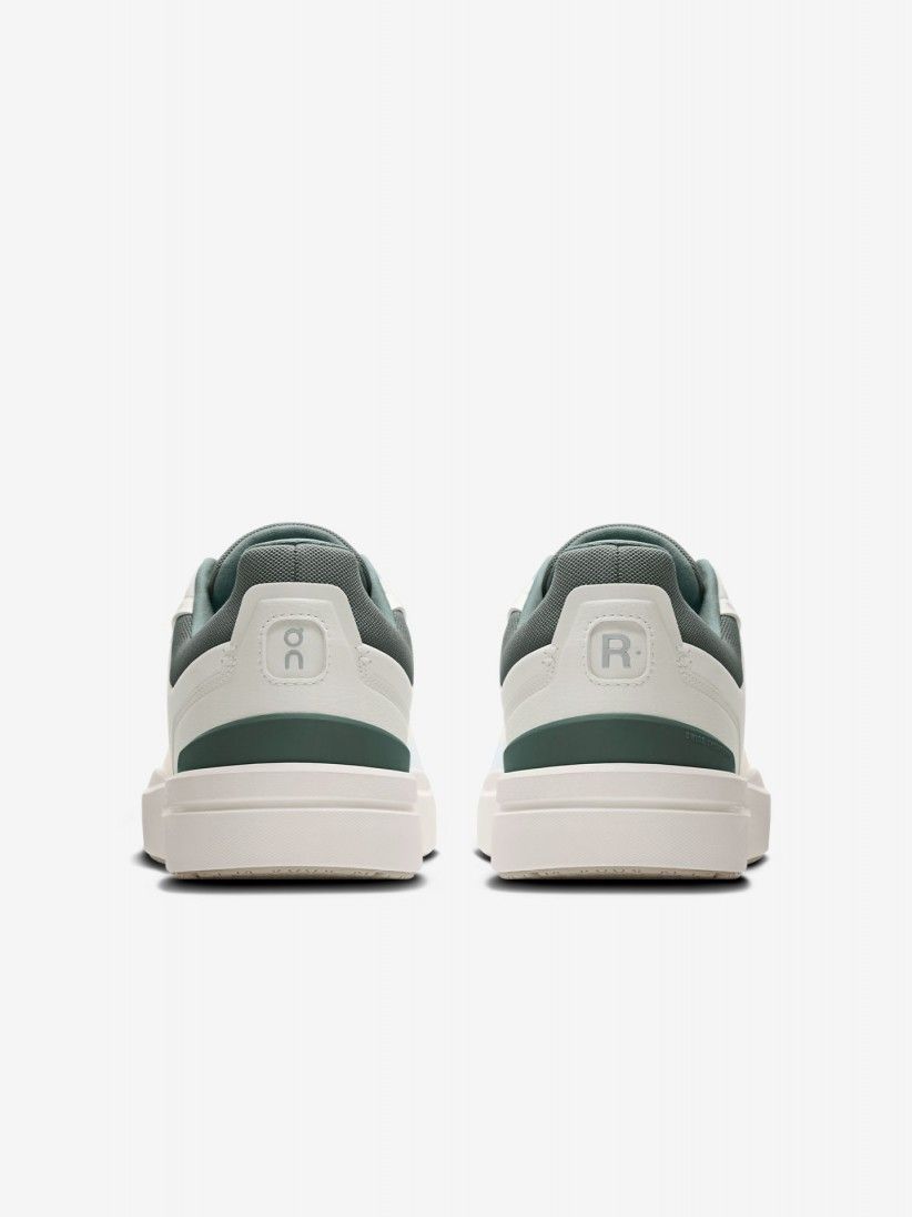 On Running The Roger Advantage White and Green Sneakers On Running The Roger Advantage White and Green Sneakers