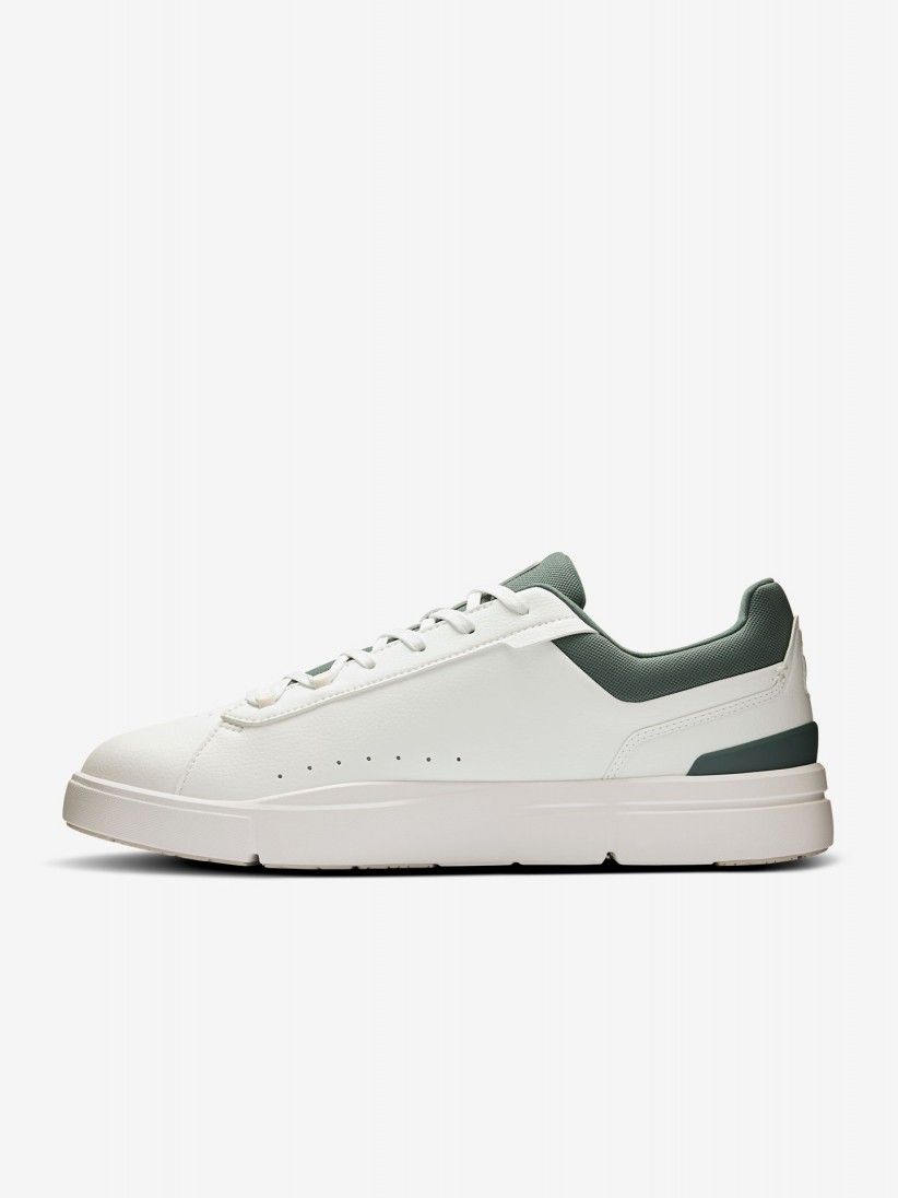 On Running The Roger Advantage White and Green Sneakers On Running The Roger Advantage White and Green Sneakers