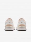 On Running The Roger Advantage White and Pink W Sneakers On Running The Roger Advantage White and Pink W Sneakers