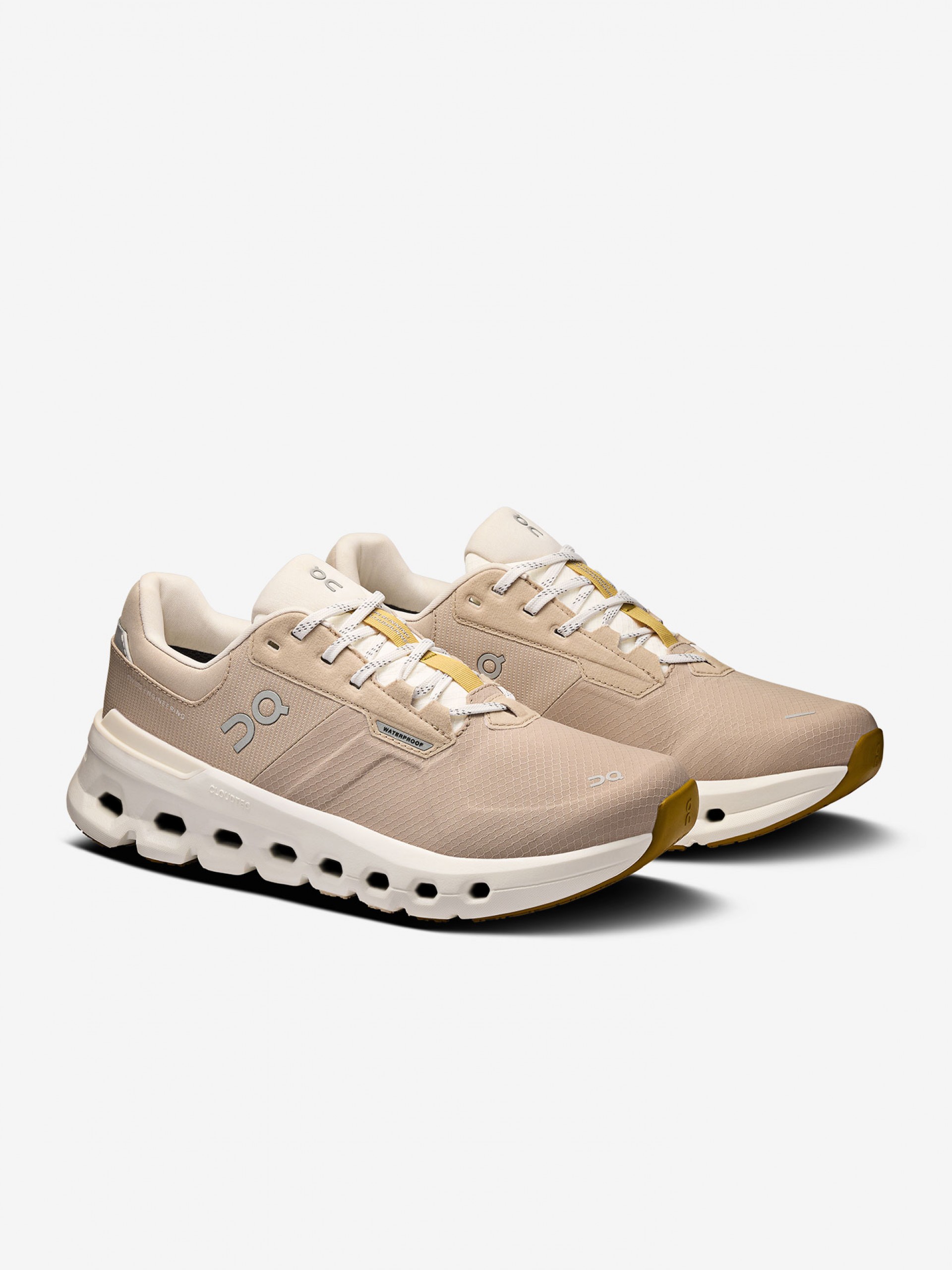 On Running Cloudrunner 2 Waterproof Beige W Sneakers