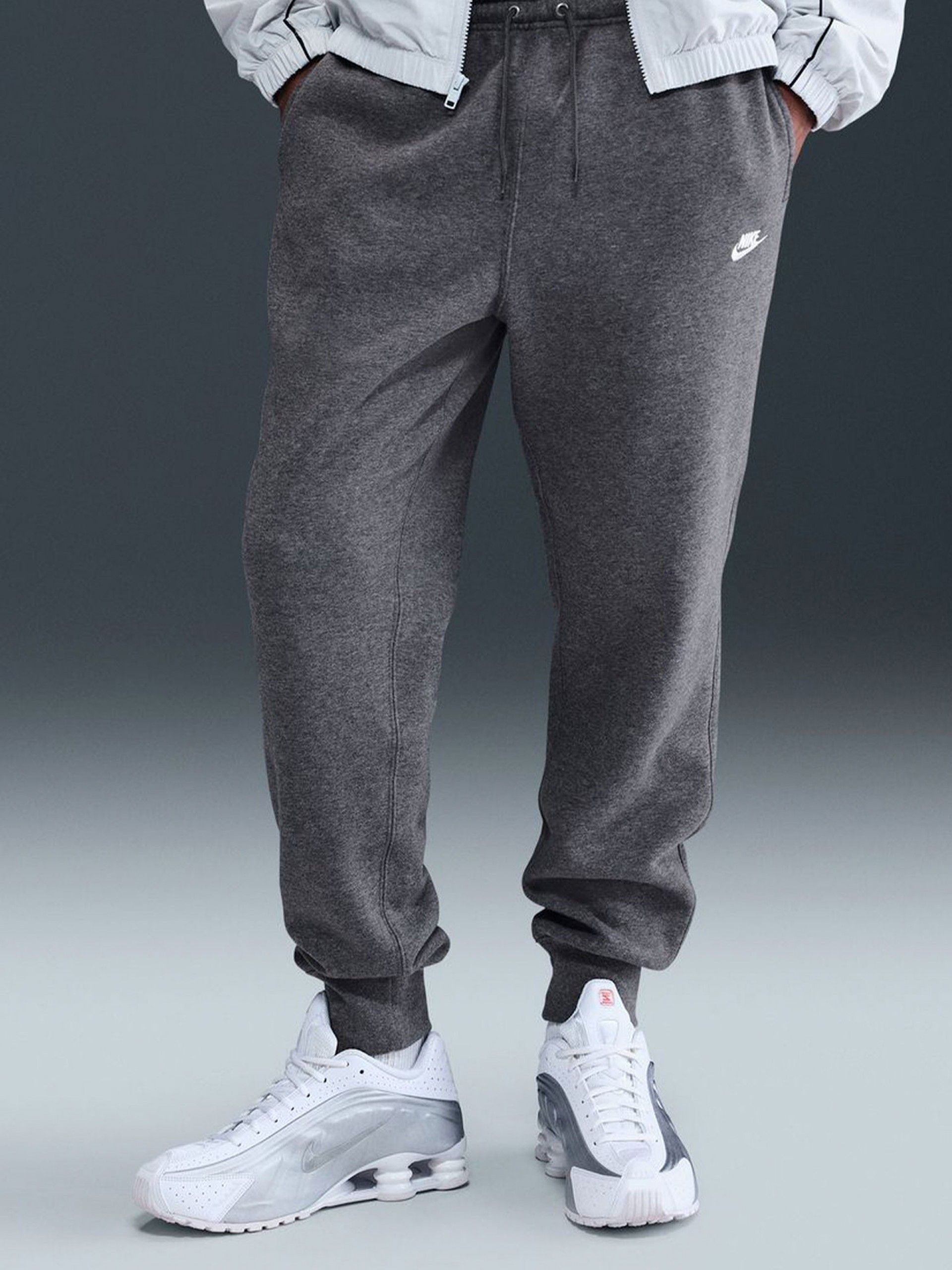Pantalones Nike Club Joggers Grises Para Hombre