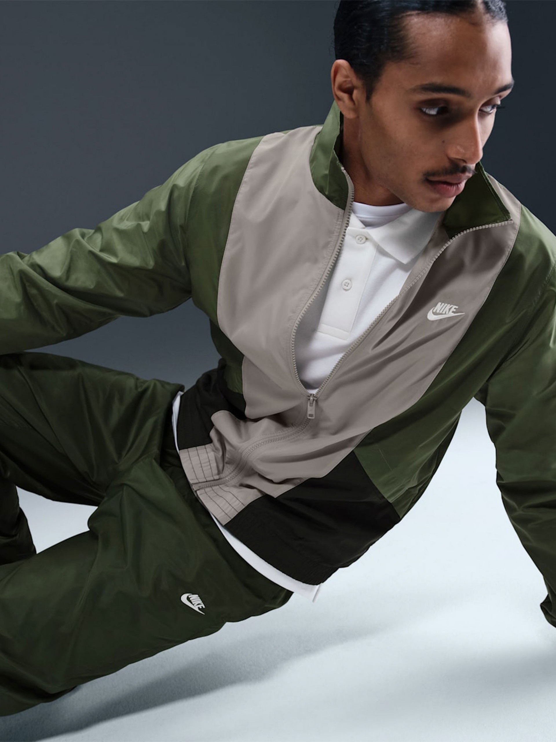 Fato de Treino Nike Club Woven Verde e Cinzento Para Homem