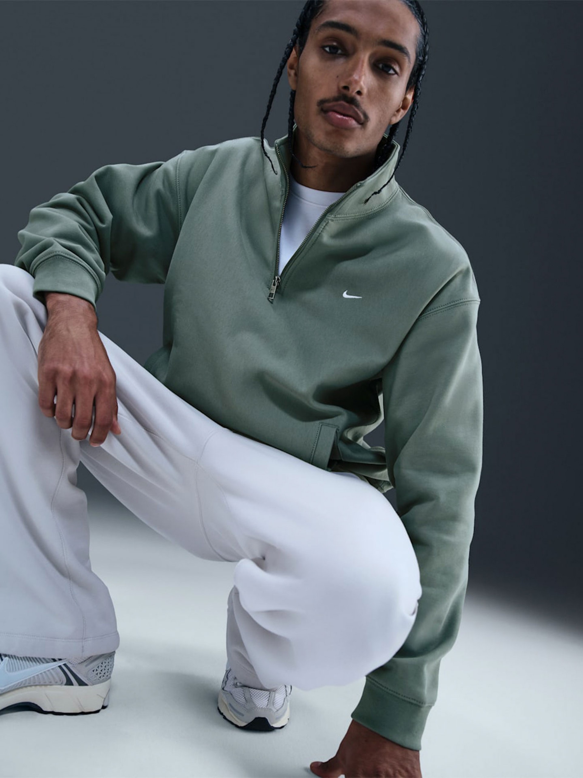 Camisola com Fecho Nike Solo Swoosh Verde Para Homem