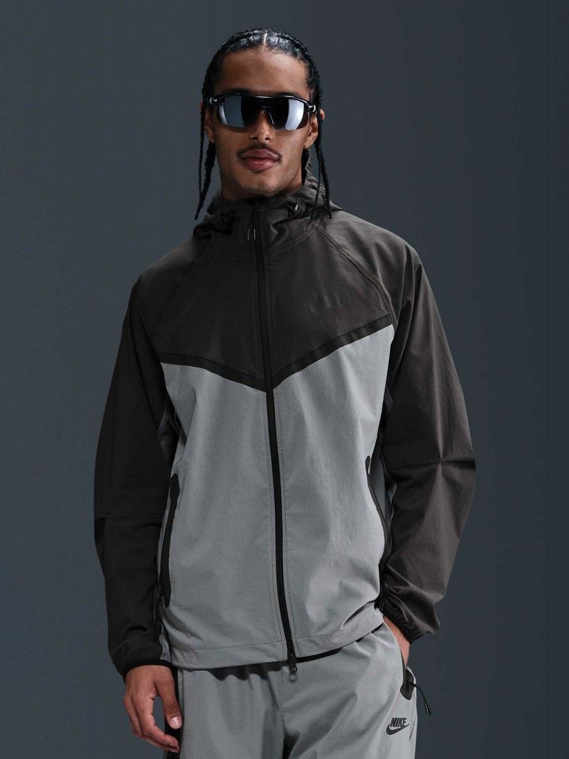 Chaqueta Cortavientos con Capucha Nike Tech Woven Gris Para Hombre