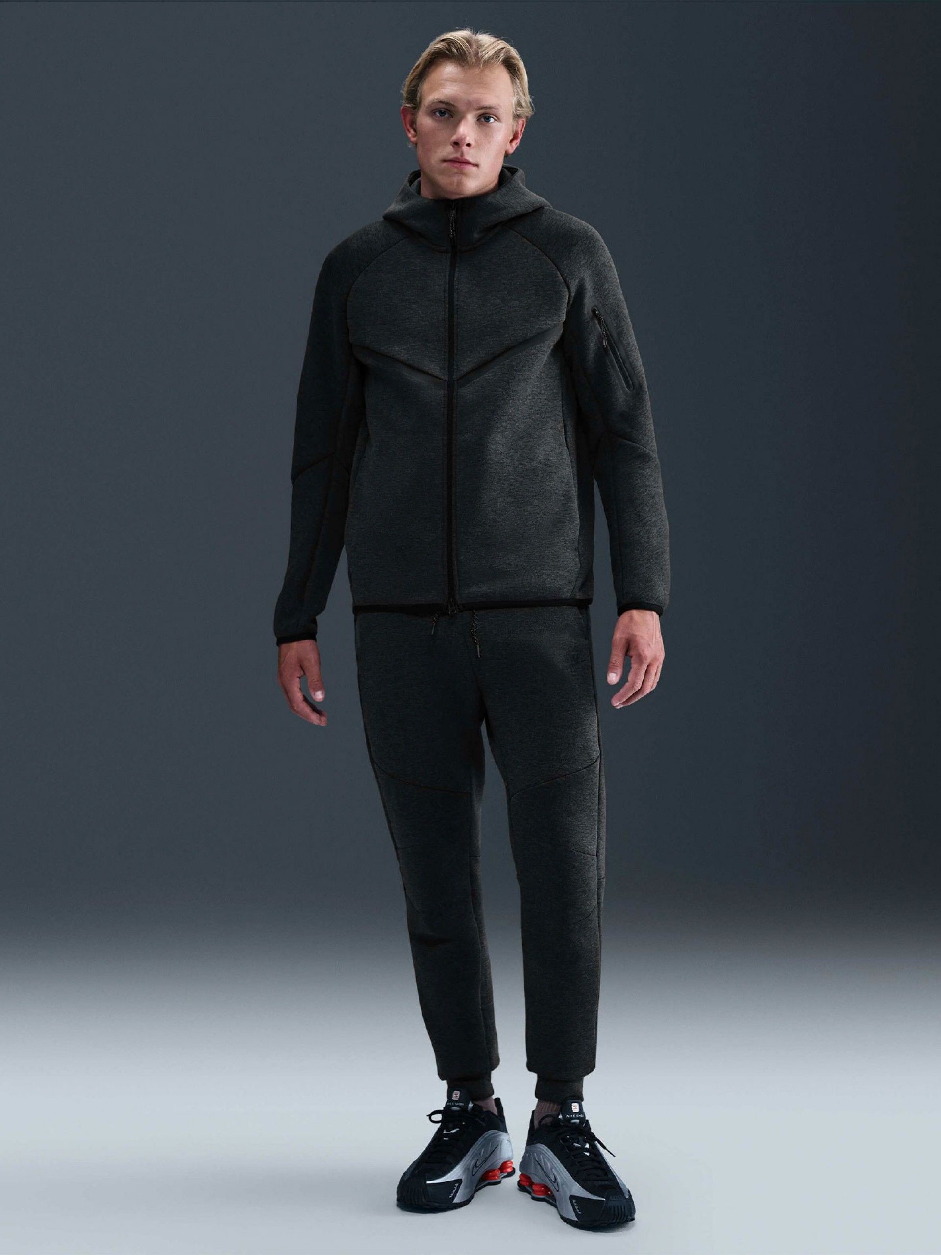 Pantalones Nike Tech Fleece Slim Fit Grises Para Hombre