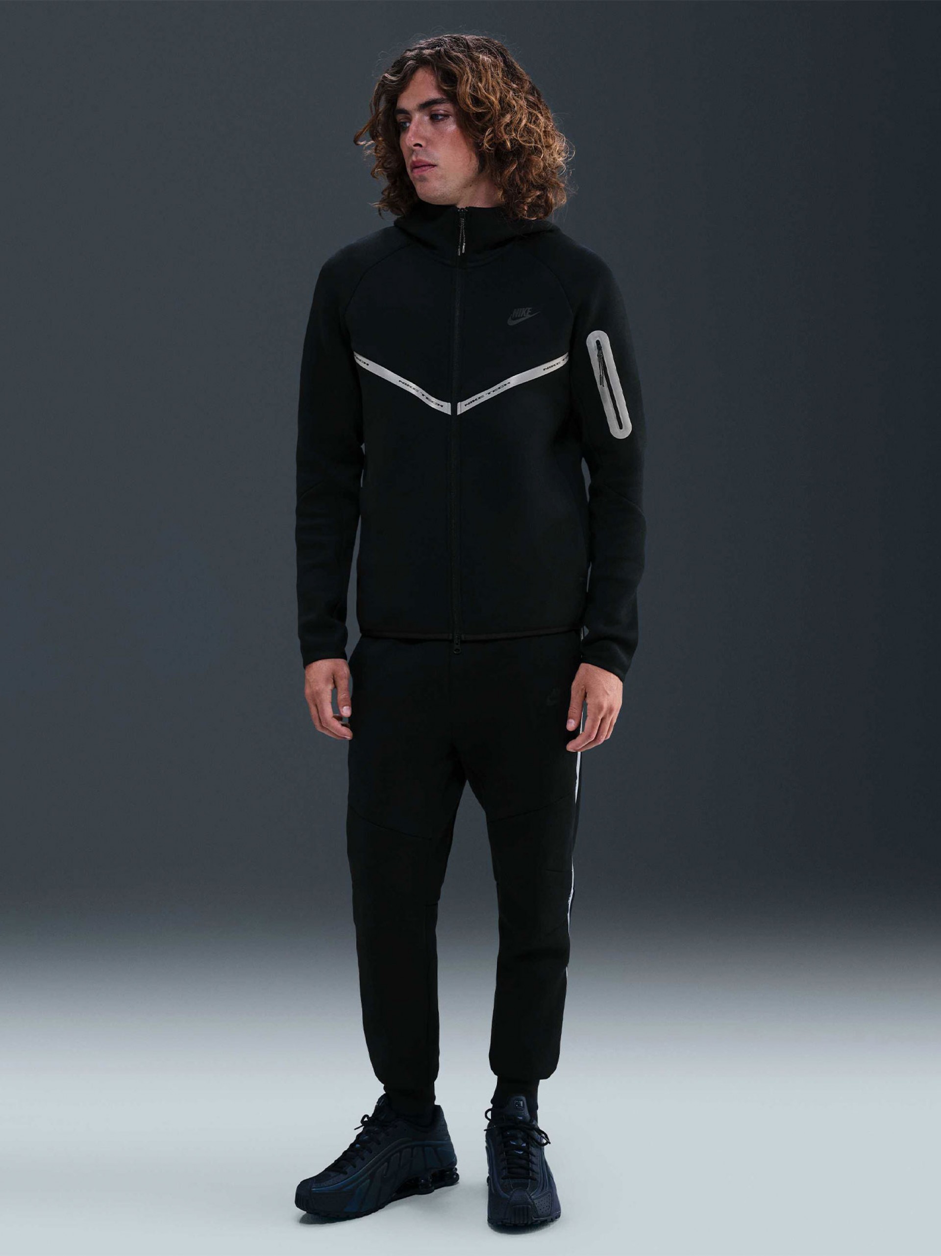 Chaqueta con Capucha Nike Tech Fleece Windrunner Reflective Negra Para Hombre