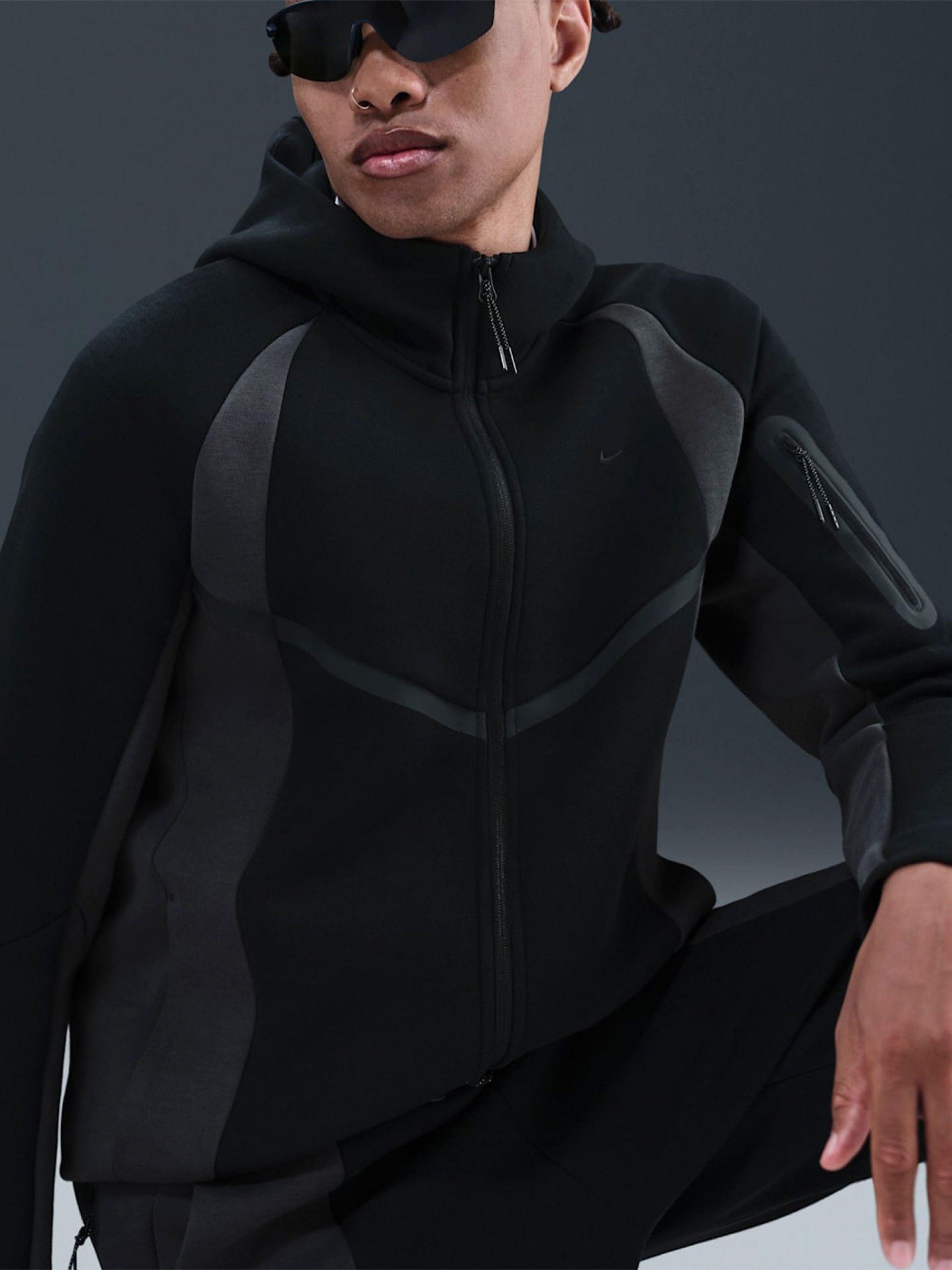 Chaqueta con Capucha Nike Tech Fleece Windrunner Negra Para Hombre