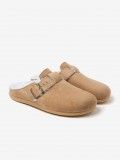Hot Potatoes Kalkaska Beige Slippers For Men