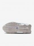 Zapatillas Nike Shox R4 Plateadas y Blancas Jnior