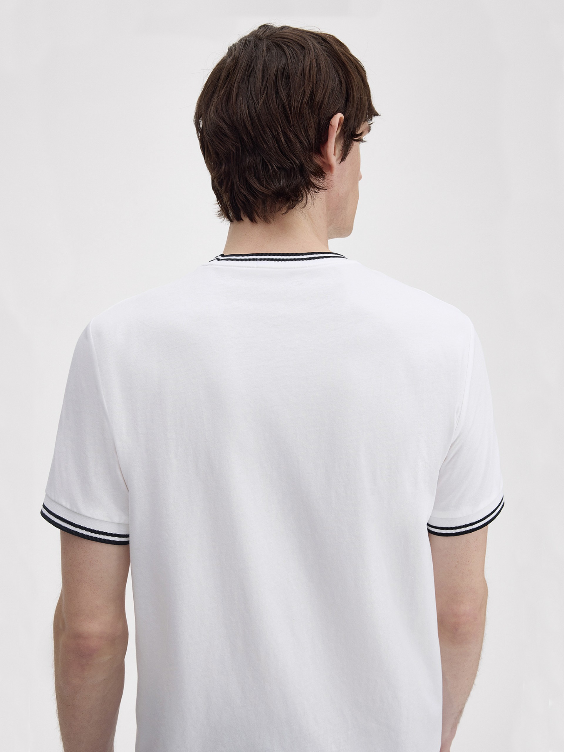 Camiseta Fred Perry Twin Tipped Blanca y Negra