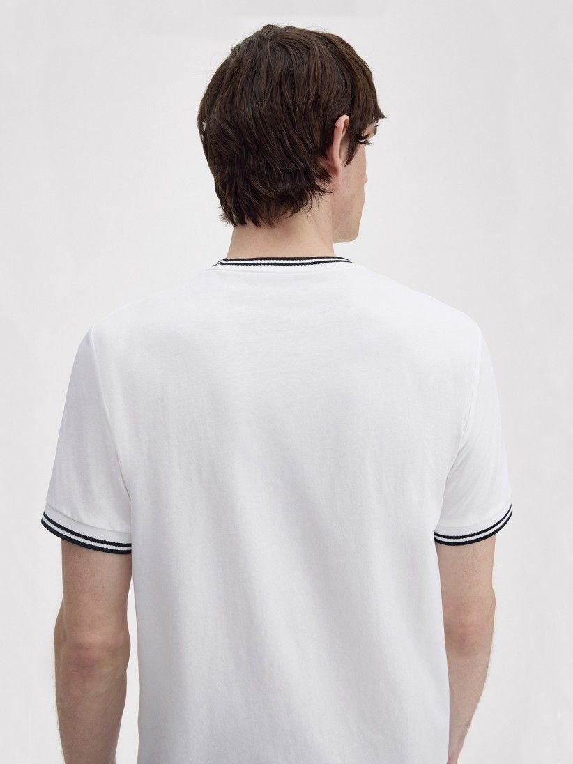 T-shirt Fred Perry Twin Tipped Branca e Preta T-shirt Fred Perry Twin Tipped Branca e Preta