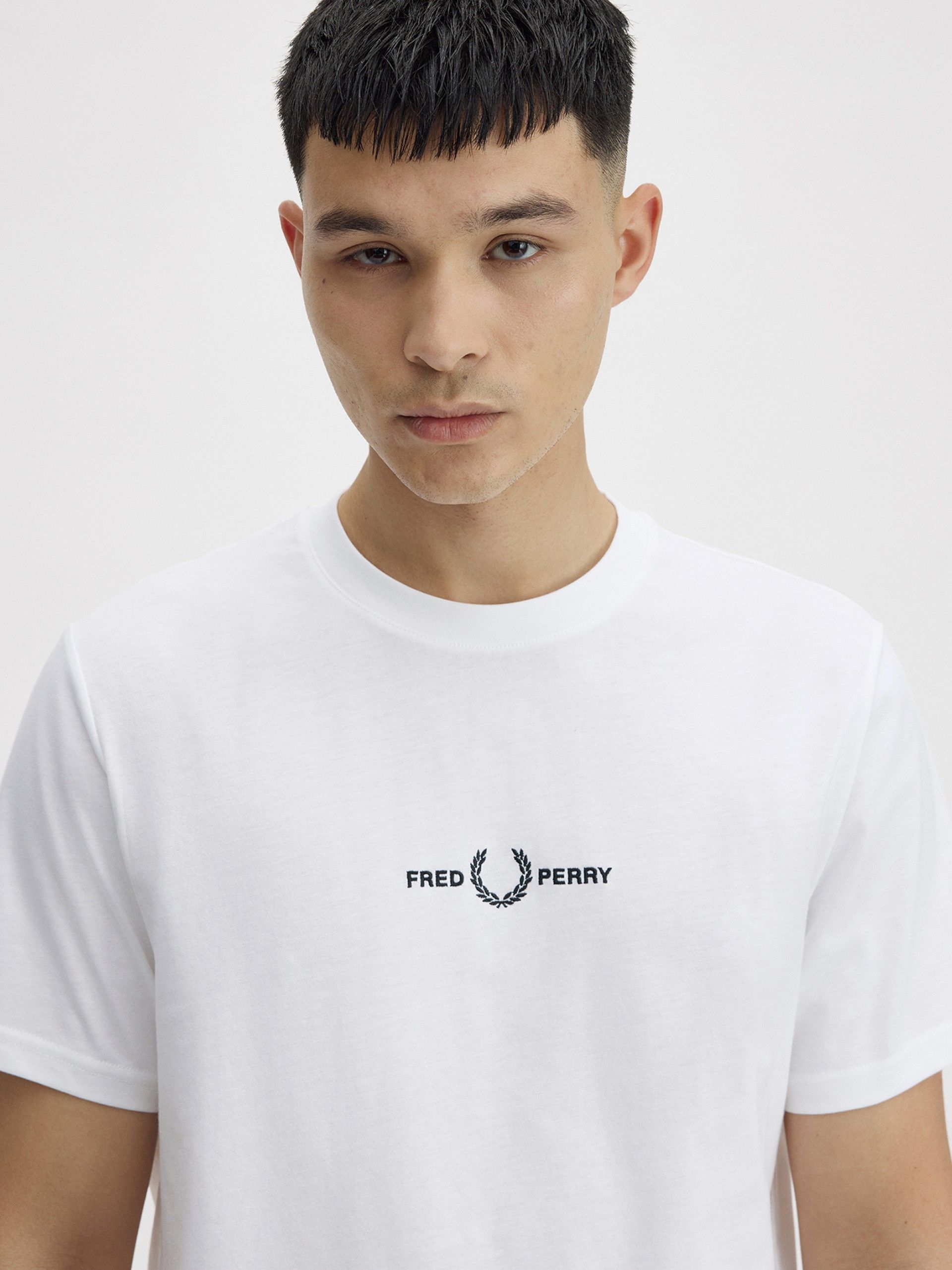 T-shirt Fred Perry Embroidered Branca