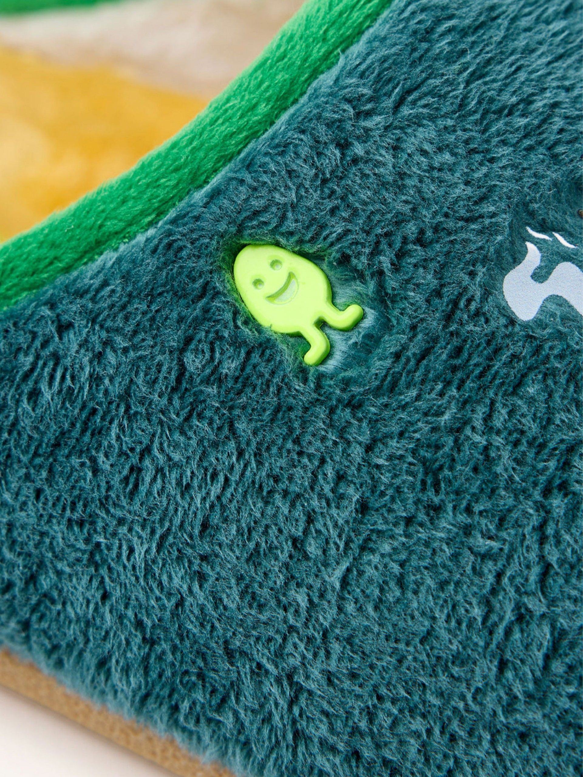 Hot Potatoes Shakopee Green Slippers For Men