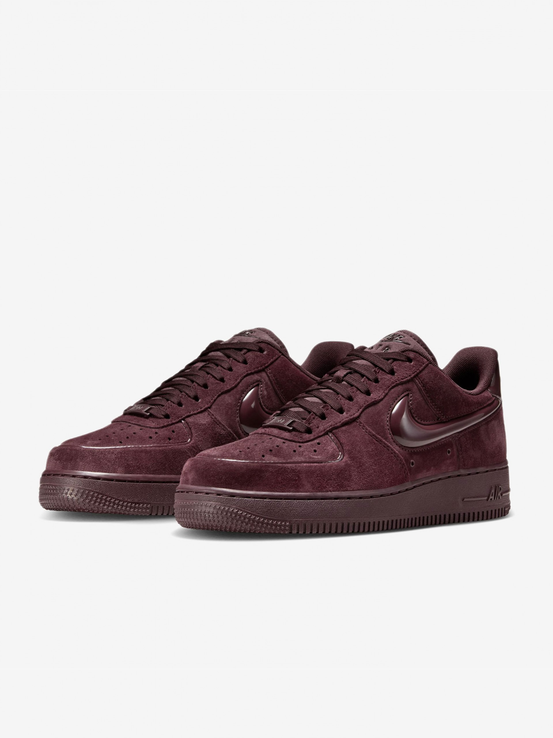 Sapatilhas Nike Air Force 1 07 Bordeaux Em Camurça Para Mulher