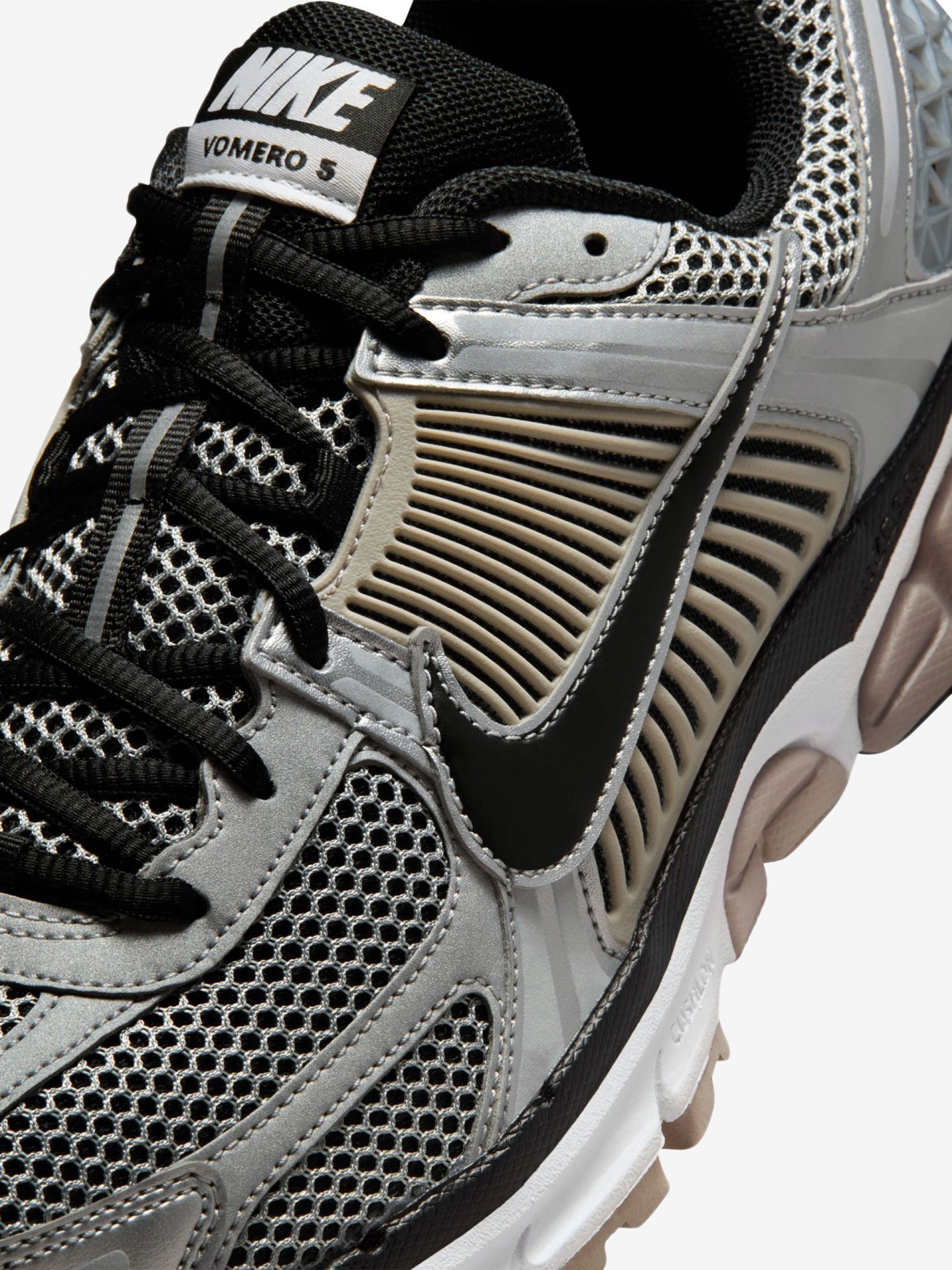 Sapatilhas Nike Zoom Vomero 5 Cinzentas e Bege Para Homem