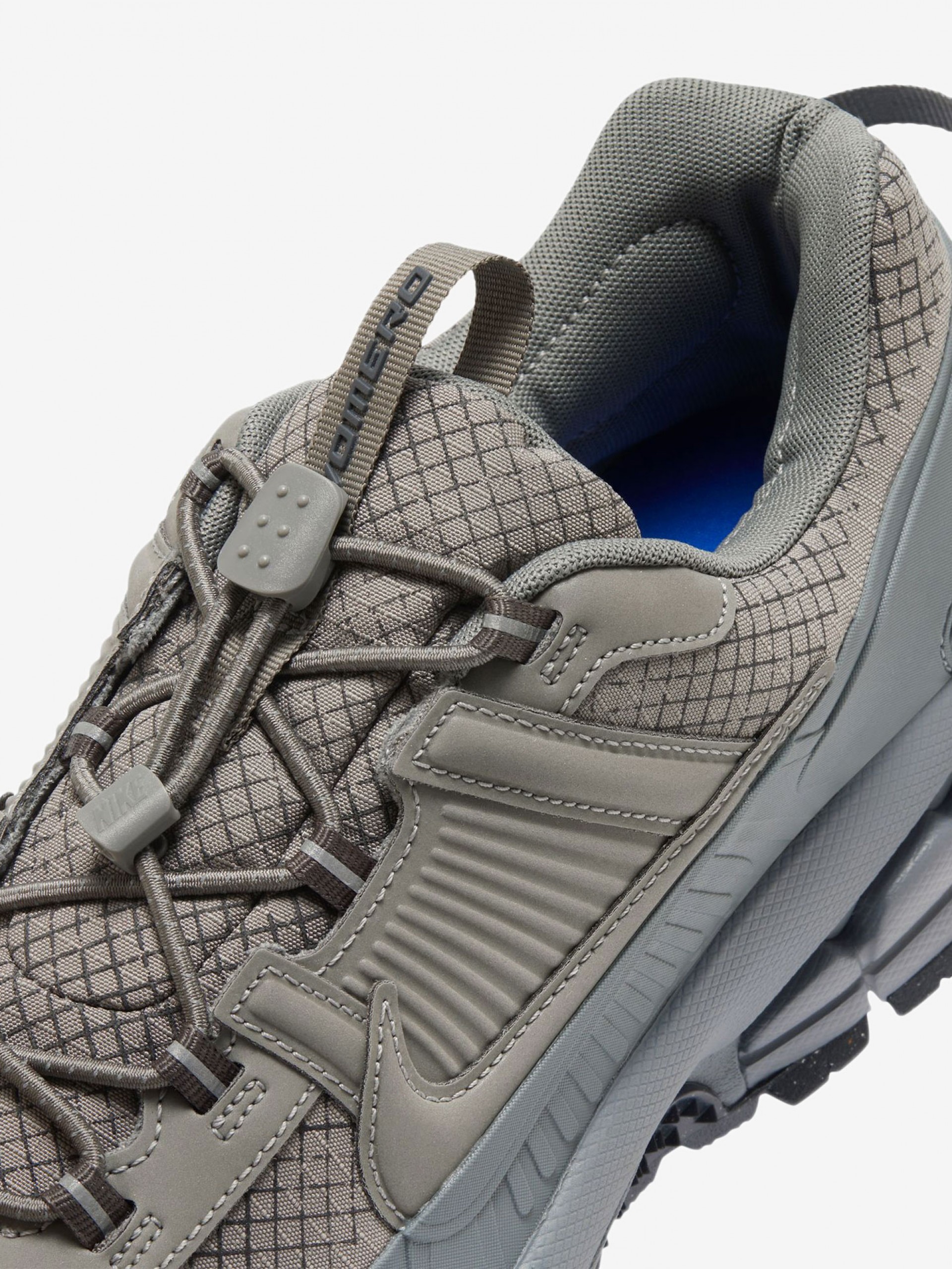 Nike Zoom Vomero Roam Winterized Grey Sneakers For Men
