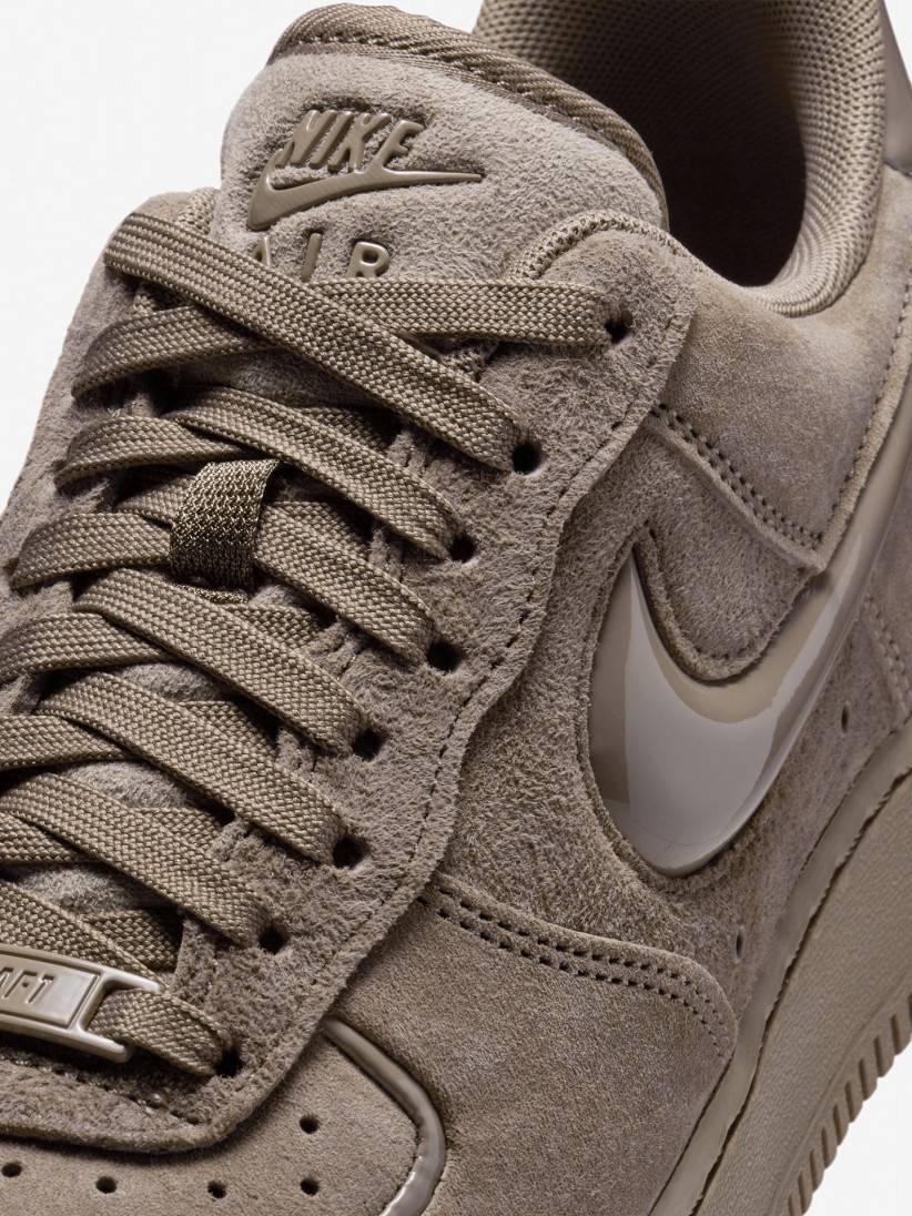 Zapatillas Nike Air Force 1 07 Marrones De Gamuza Para Mujer