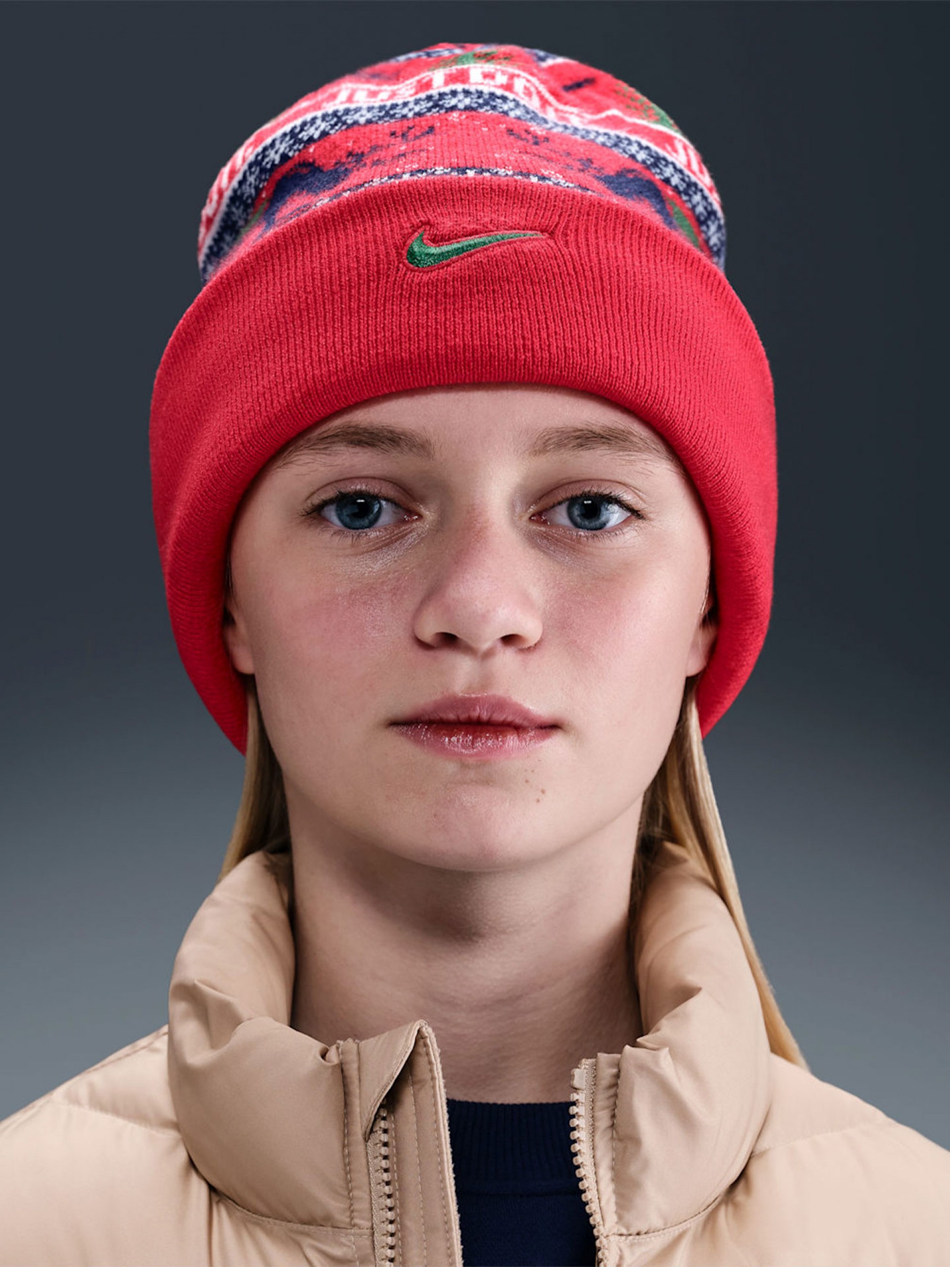 Gorro Nike Peak Rojo Para Niño