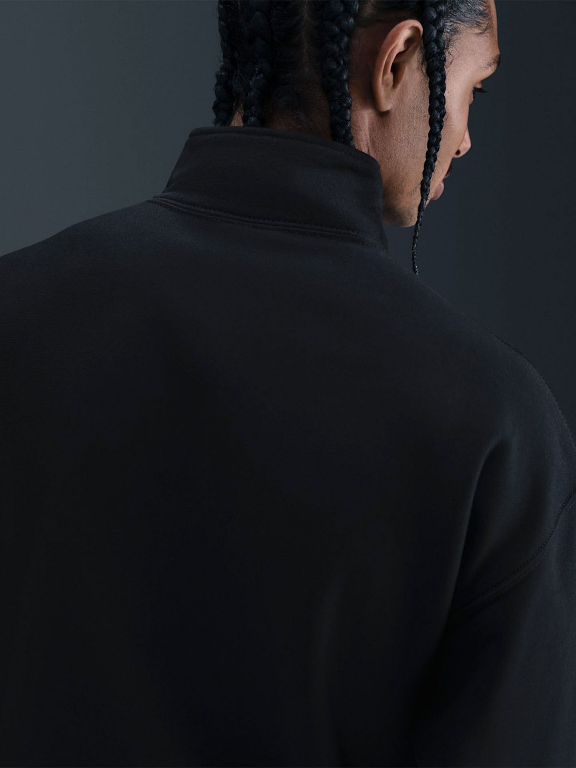 Nike Solo Swoosh Black Zip Sweater For Men