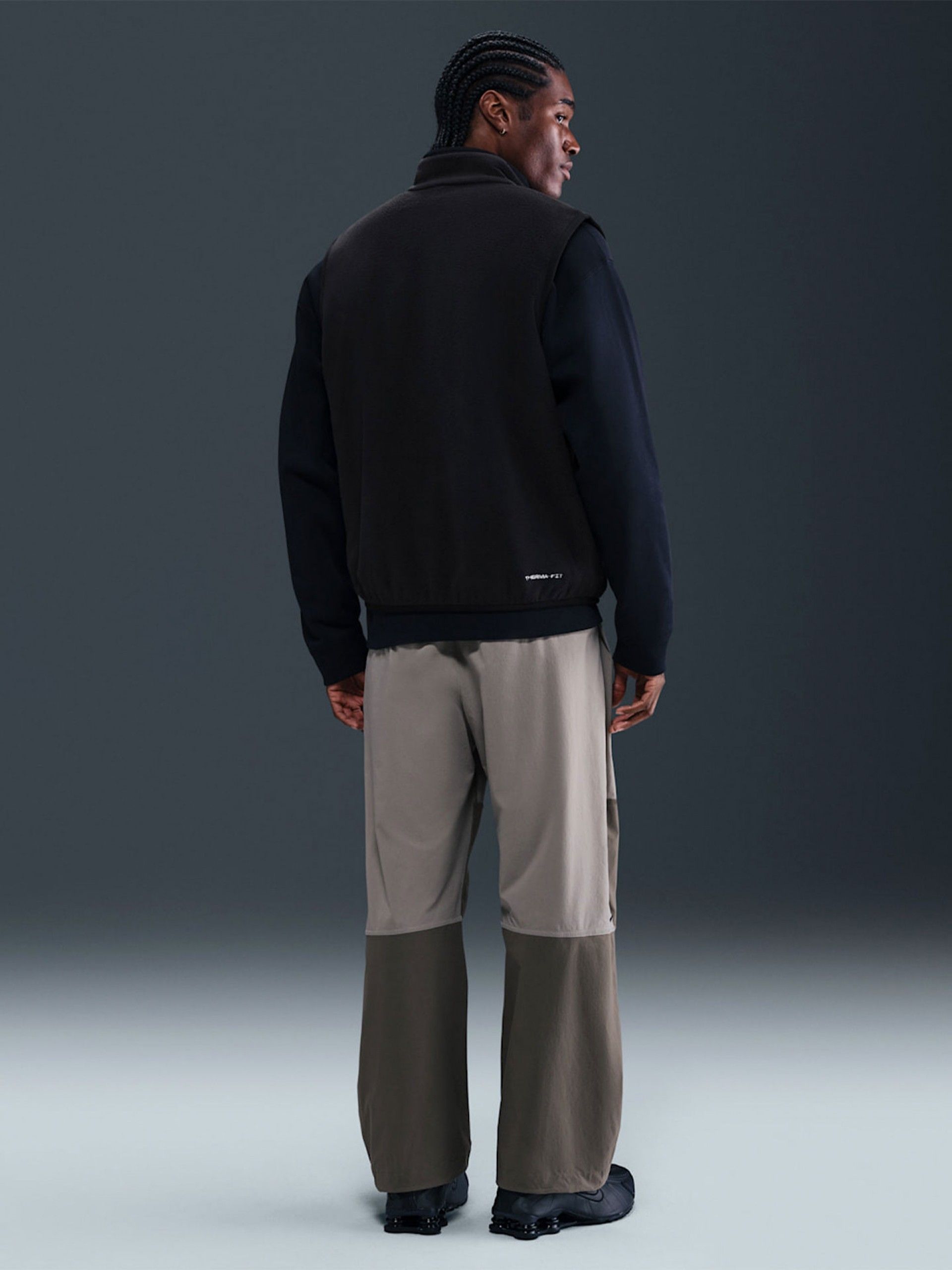 Nike Sportswear Club Black Vest For Men