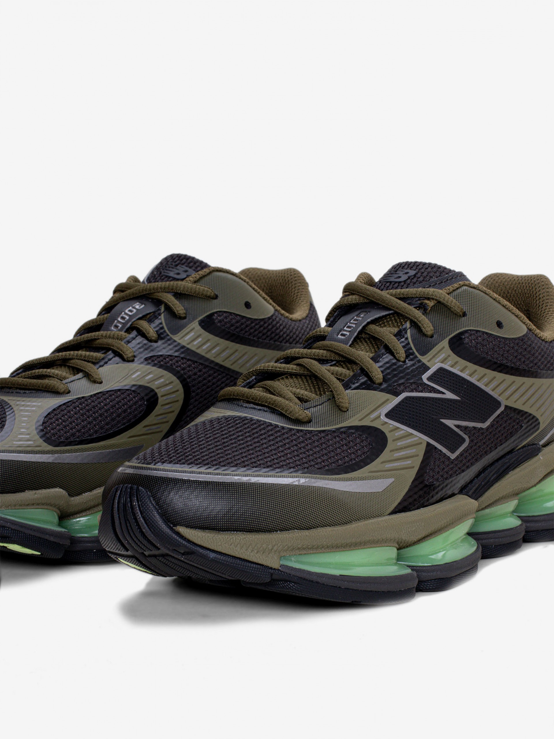 New Balance Abzorb U2000 V1 Green and Black Sneakers