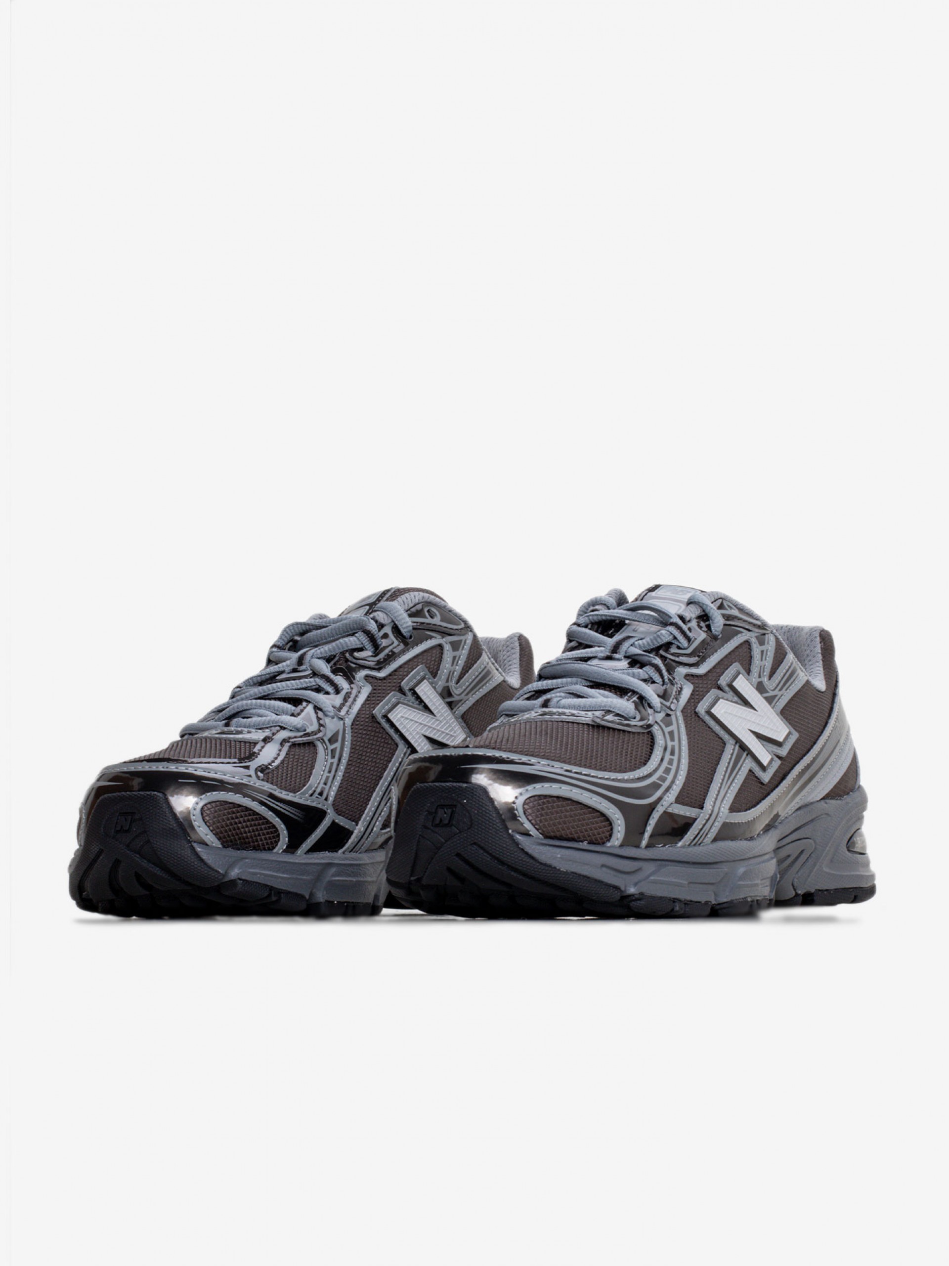 Sapatilhas New Balance U740 V2 Castanhas e Cinzentas