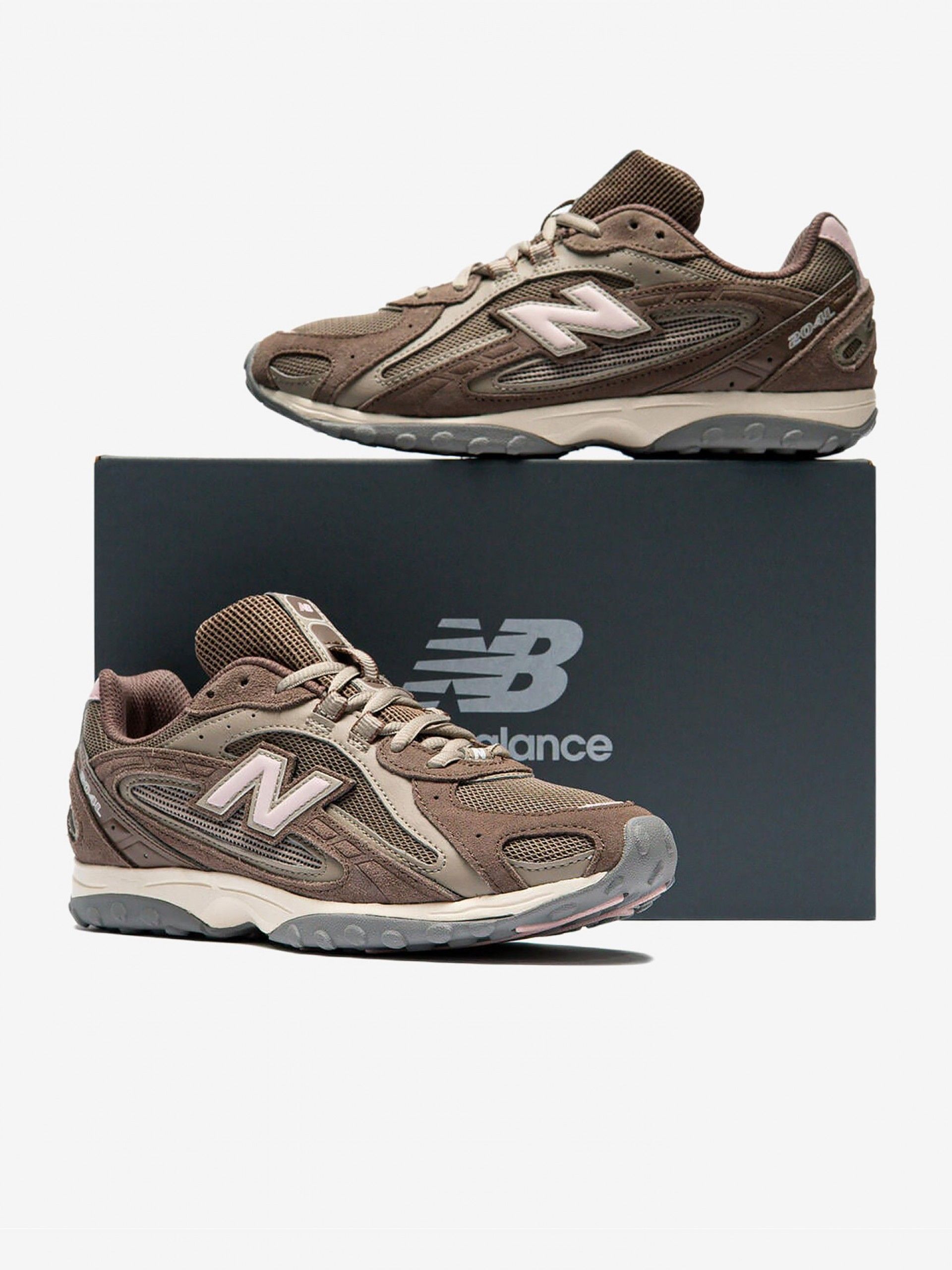 Zapatillas New Balance U204L V1 Marrones y Rosa