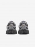 Zapatillas Nike P-6000 Premium Grises y Doradas J�nior