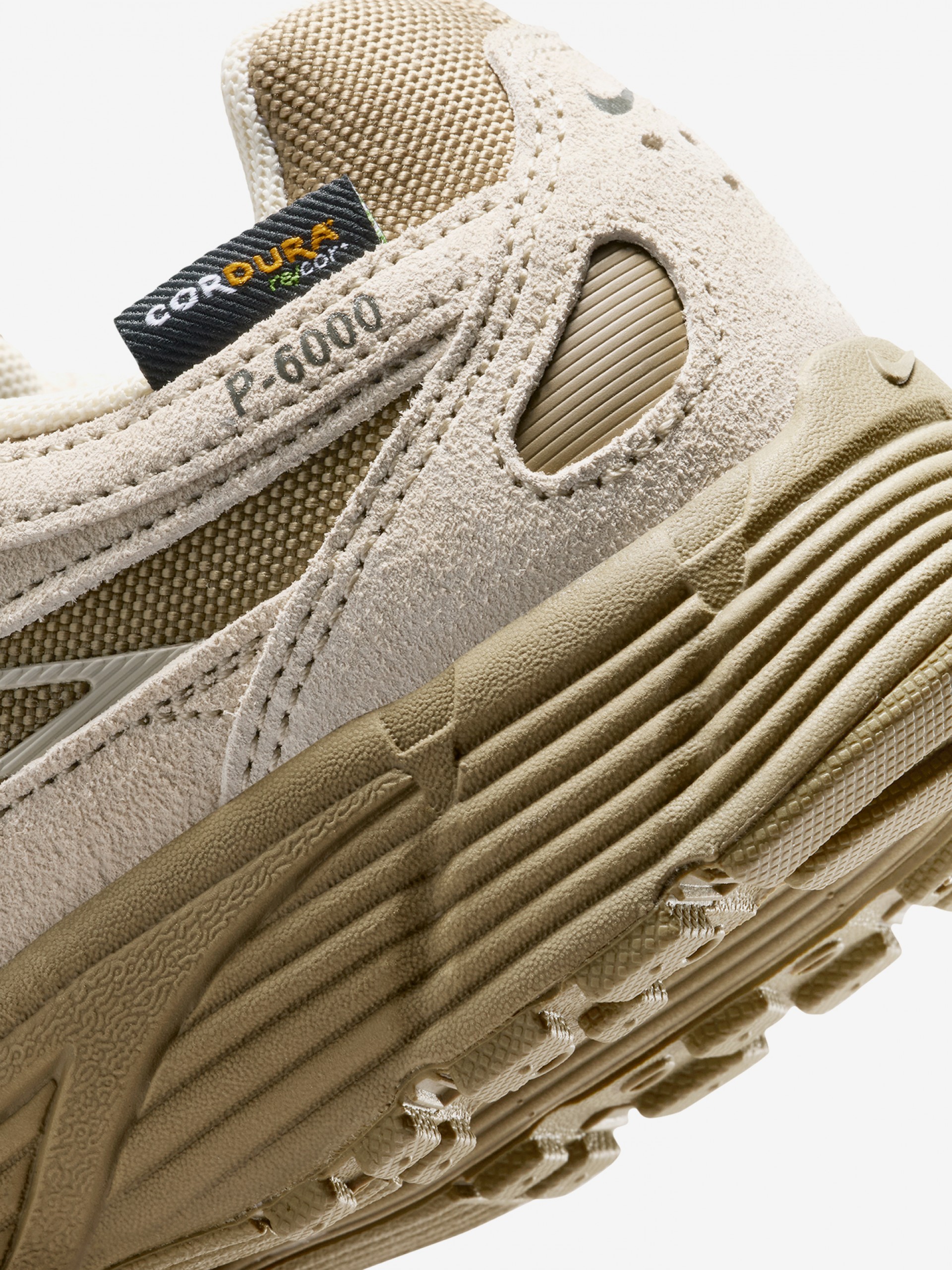 Zapatillas Nike P-6000 Premium Caqui y Grises Júnior