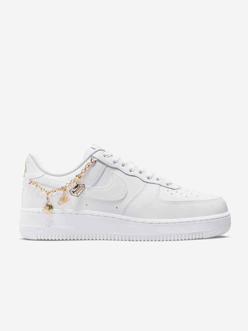 Sapatilhas Nike Air Force 1 07 LX Brancas e Douradas Para Mulher Sapatilhas Nike Air Force 1 07 LX Brancas e Douradas Para Mulher