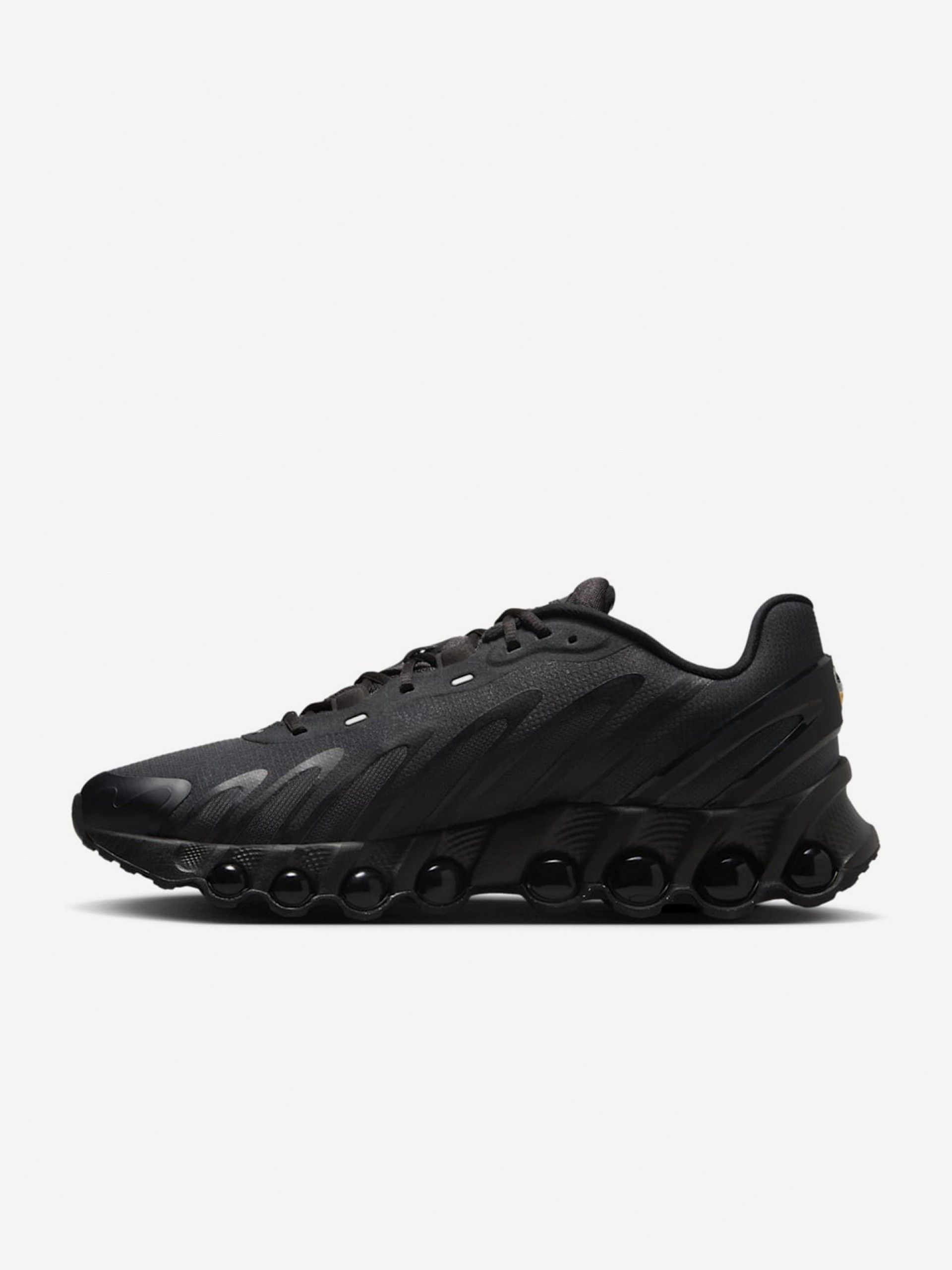 Nike Air Max Dn8 Black Sneakers For Men