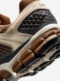 Zapatillas Nike Zoom Vomero 5 Marrones y Azules Para Hombre