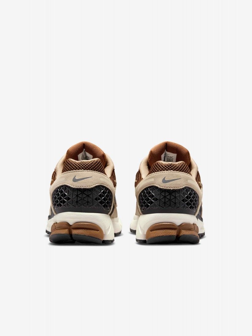 Zapatillas Nike Zoom Vomero 5 Marrones y Azules Para Hombre