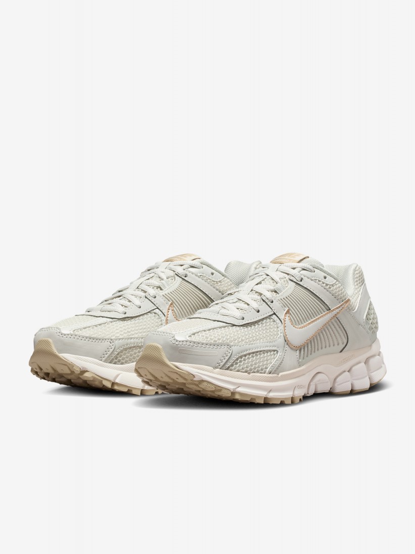 Zapatillas Nike Zoom Vomero 5 Grises y Beige Para Mujer