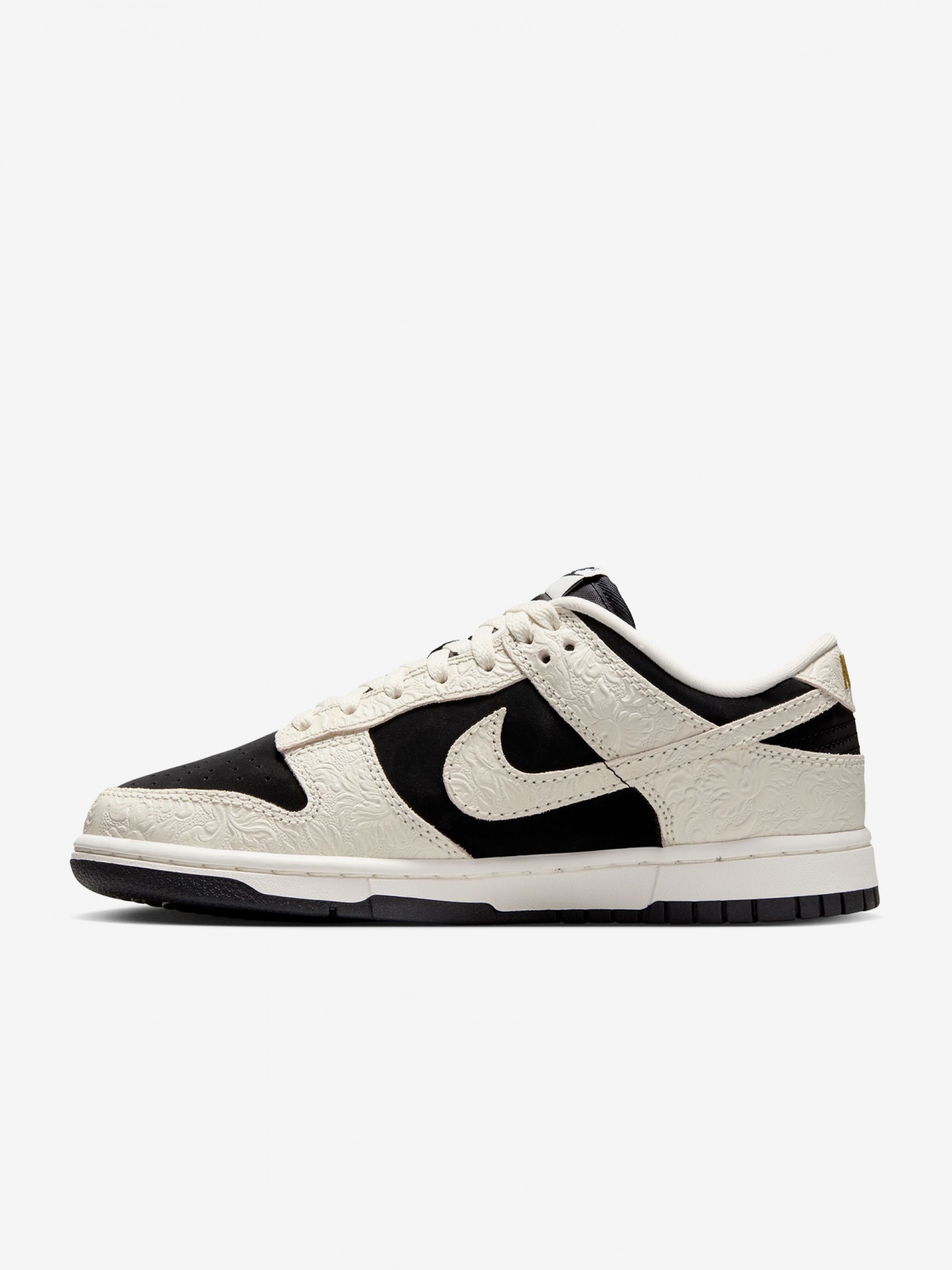 Sapatilhas Nike Dunk Low Pretas e Bege Para Mulher